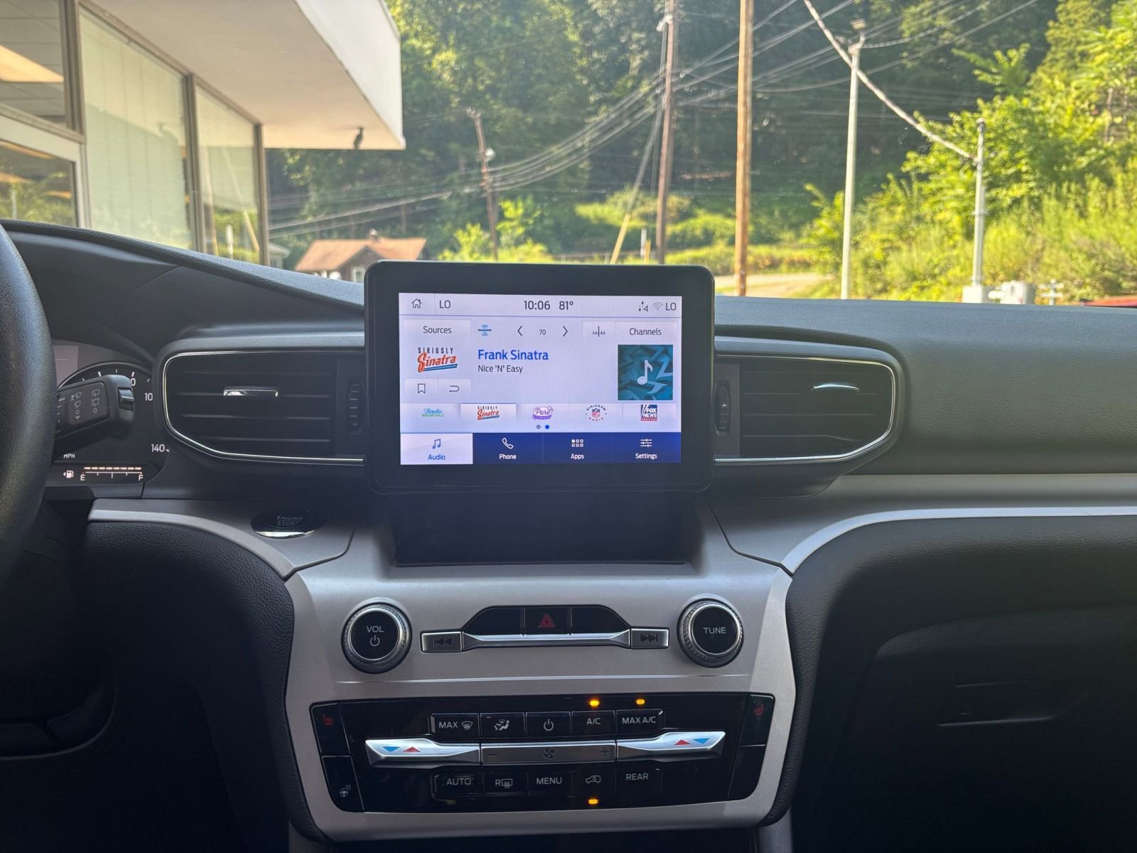 Thumbnail: 2023 Ford Explorer - 18