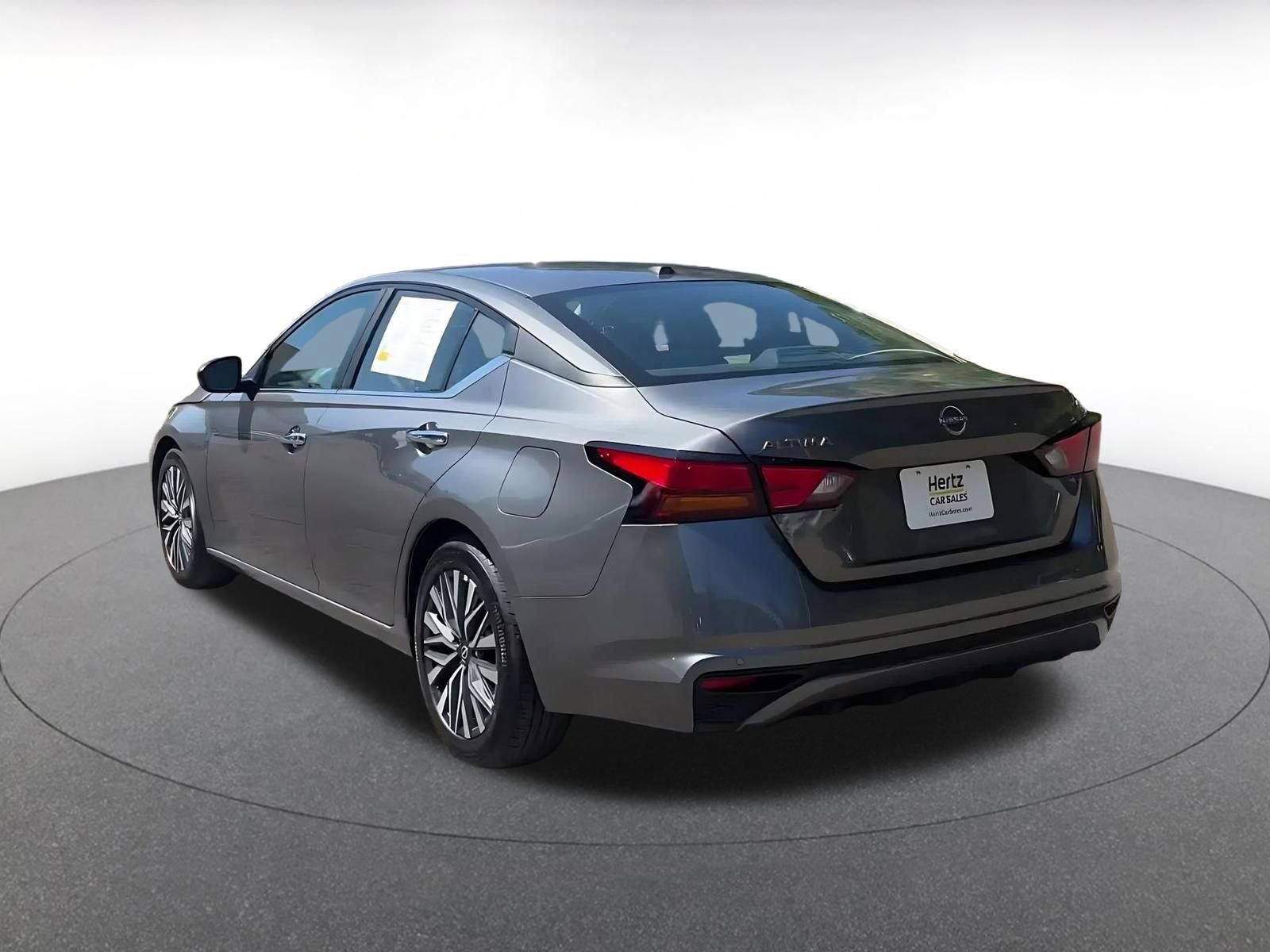 Thumbnail: 2025 Nissan Altima - 10