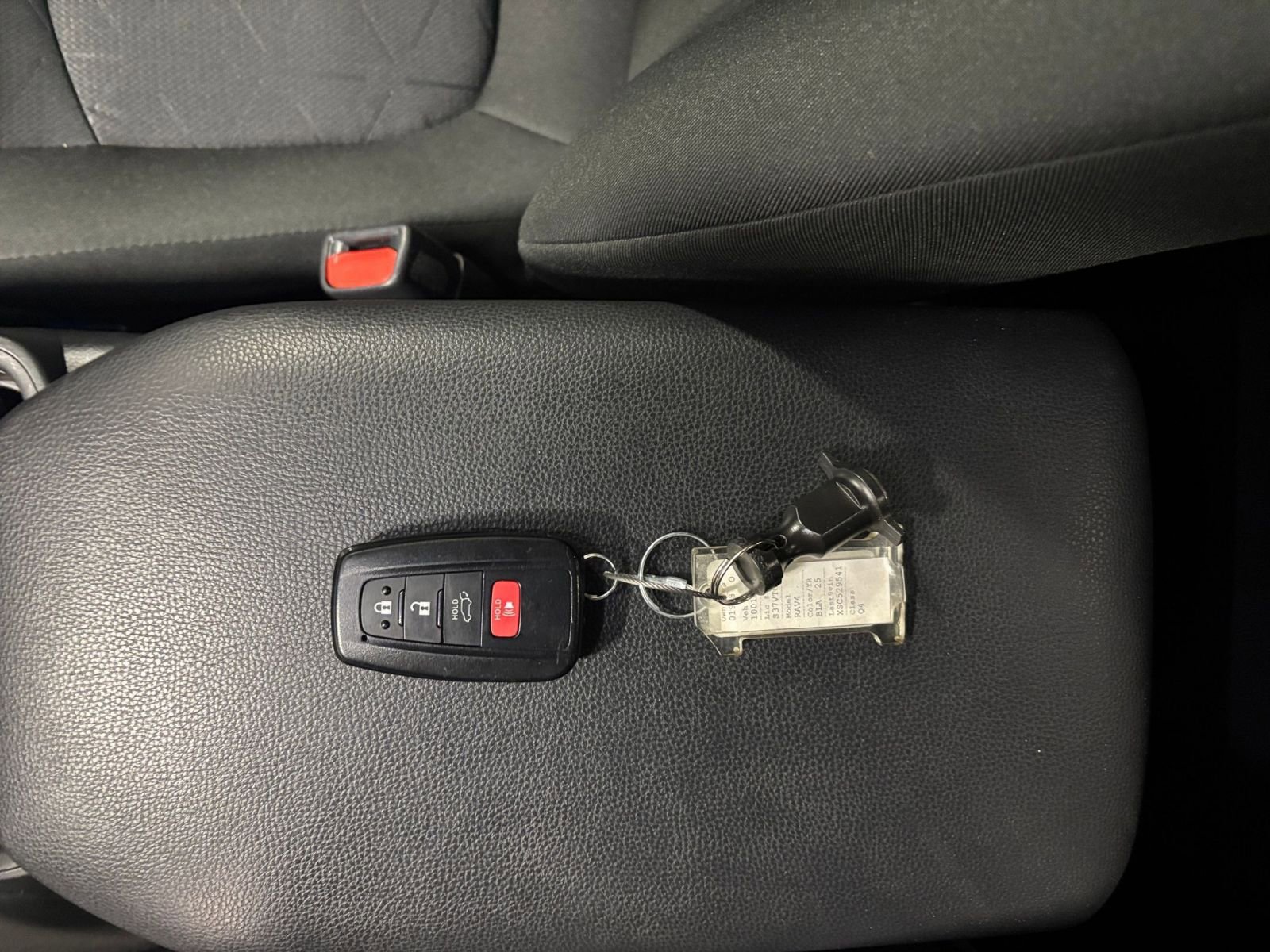 Thumbnail: 2025 Toyota RAV4 - 22