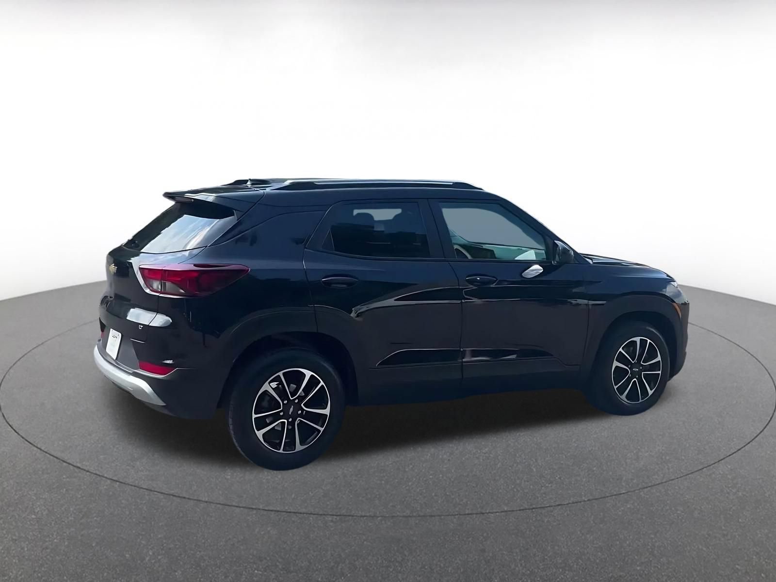 Thumbnail: 2025 Chevrolet TrailBlazer - 11