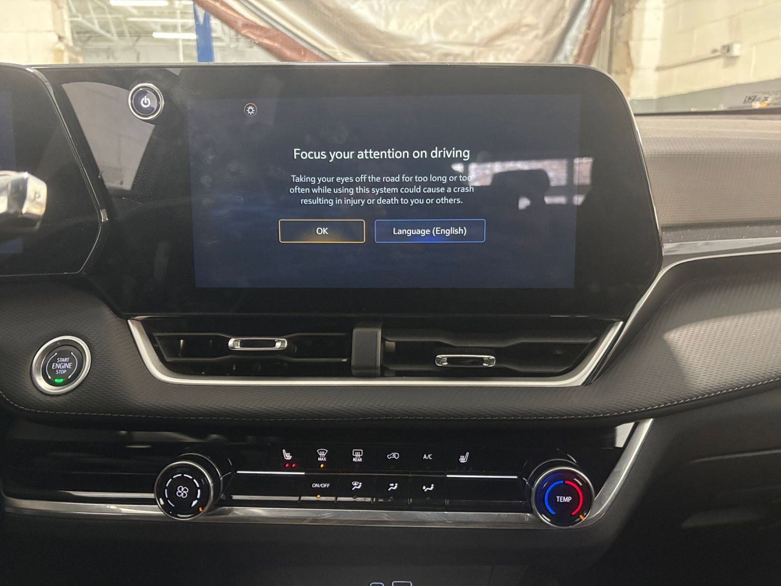 Thumbnail: 2025 Chevrolet Equinox - 21