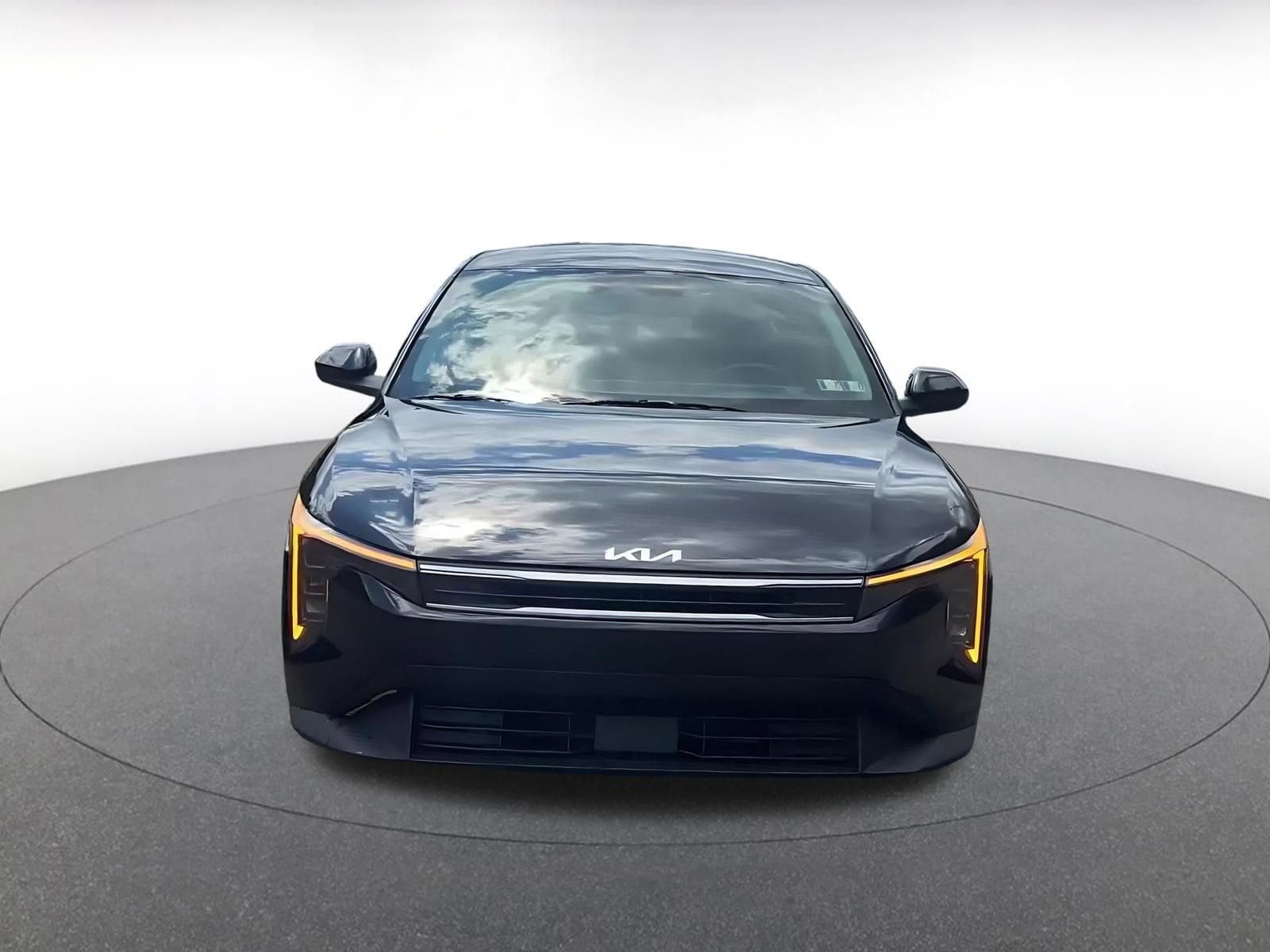 Thumbnail: 2025 Kia K4 - 4