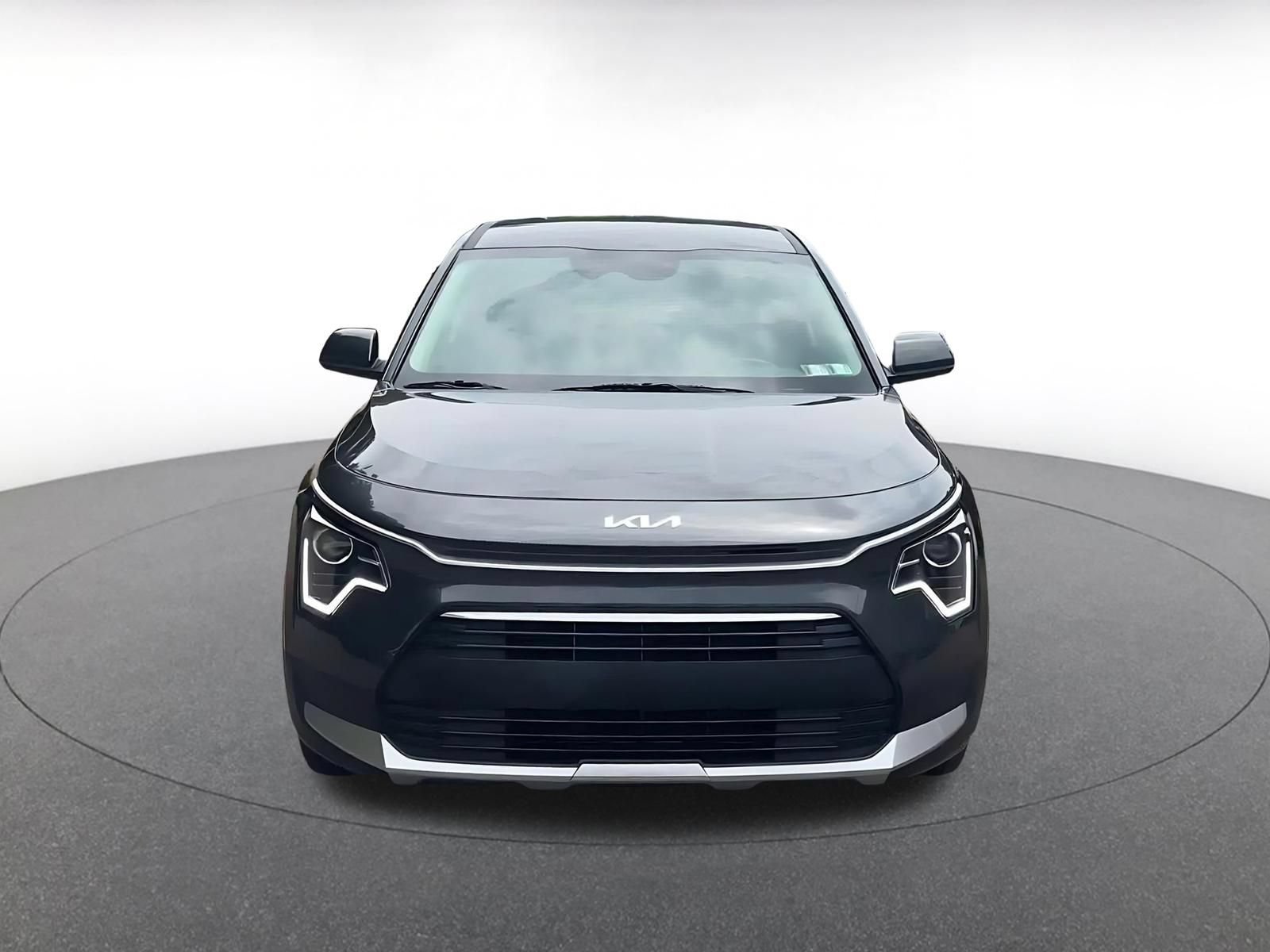 Thumbnail: 2026 Kia Niro - 4
