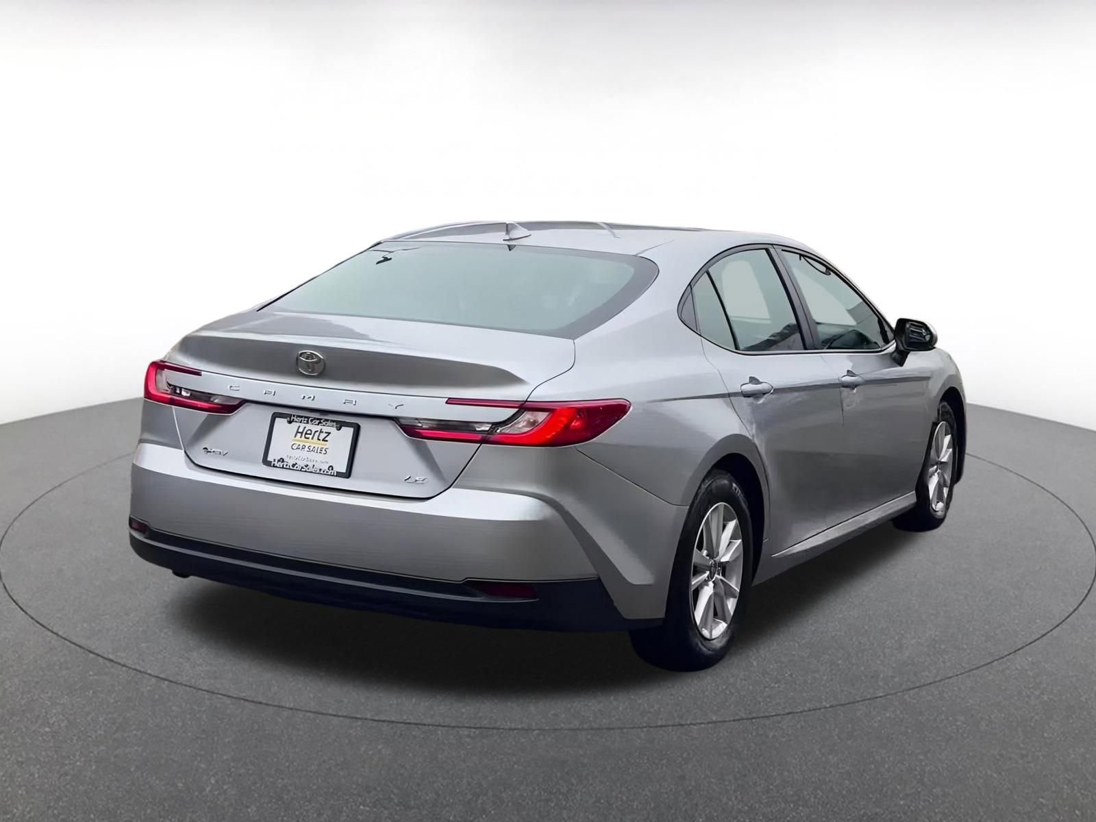 Thumbnail: 2025 Toyota Camry - 15