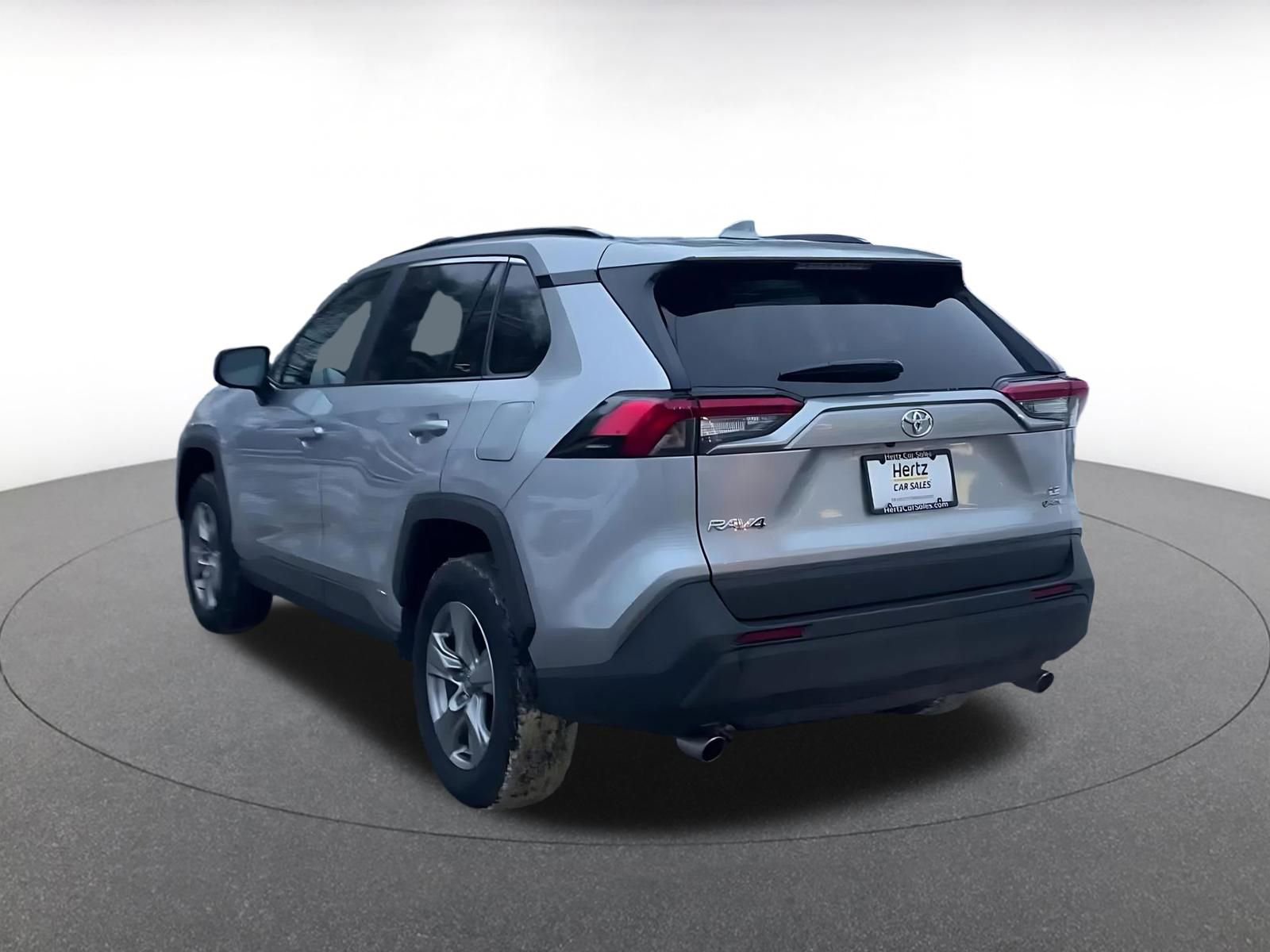 Thumbnail: 2025 Toyota RAV4 - 11