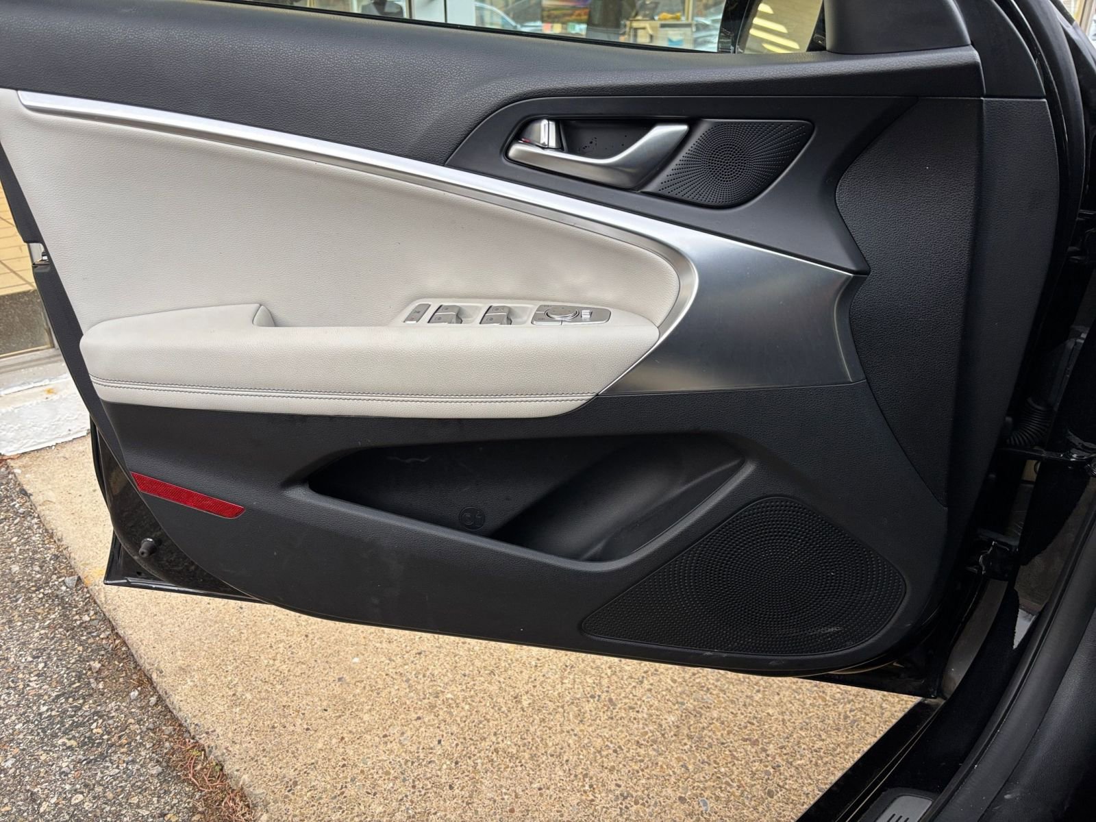 Thumbnail: 2025 Genesis G70 - 22