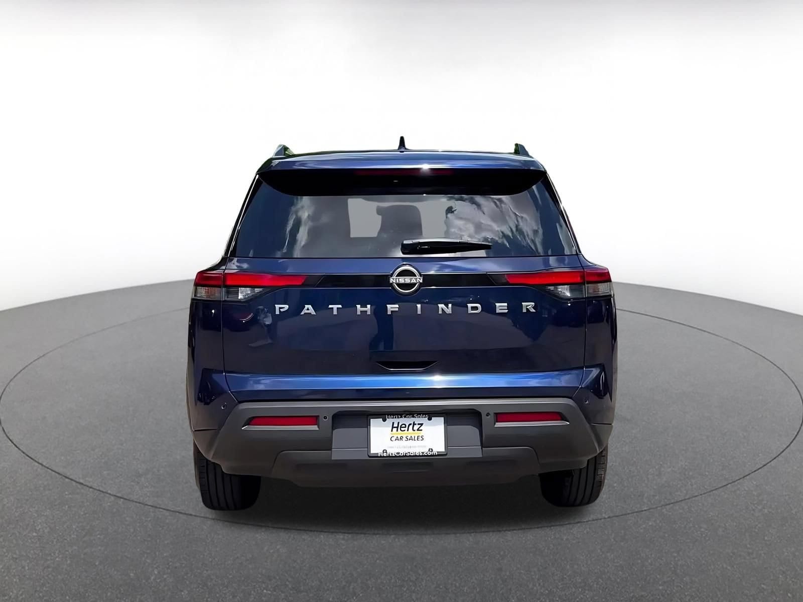 Thumbnail: 2025 Nissan Pathfinder - 12
