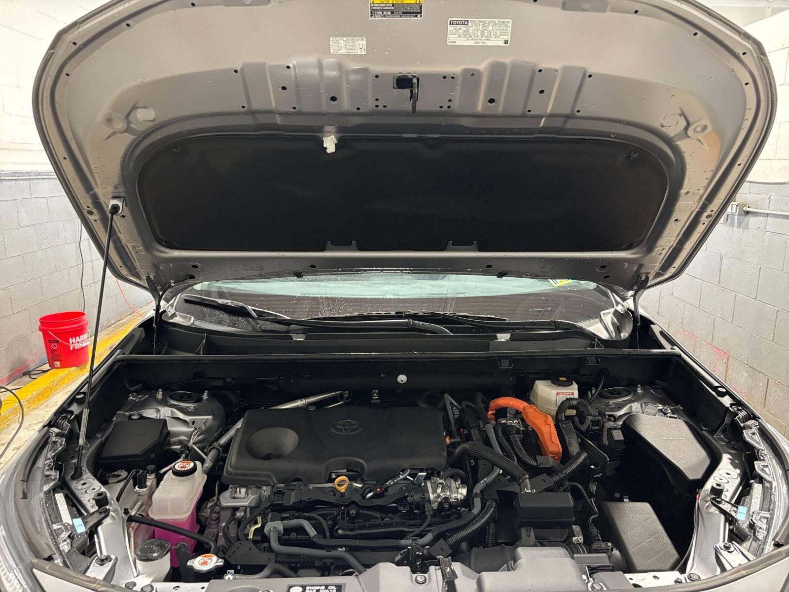 Thumbnail: 2025 Toyota RAV4 - 31