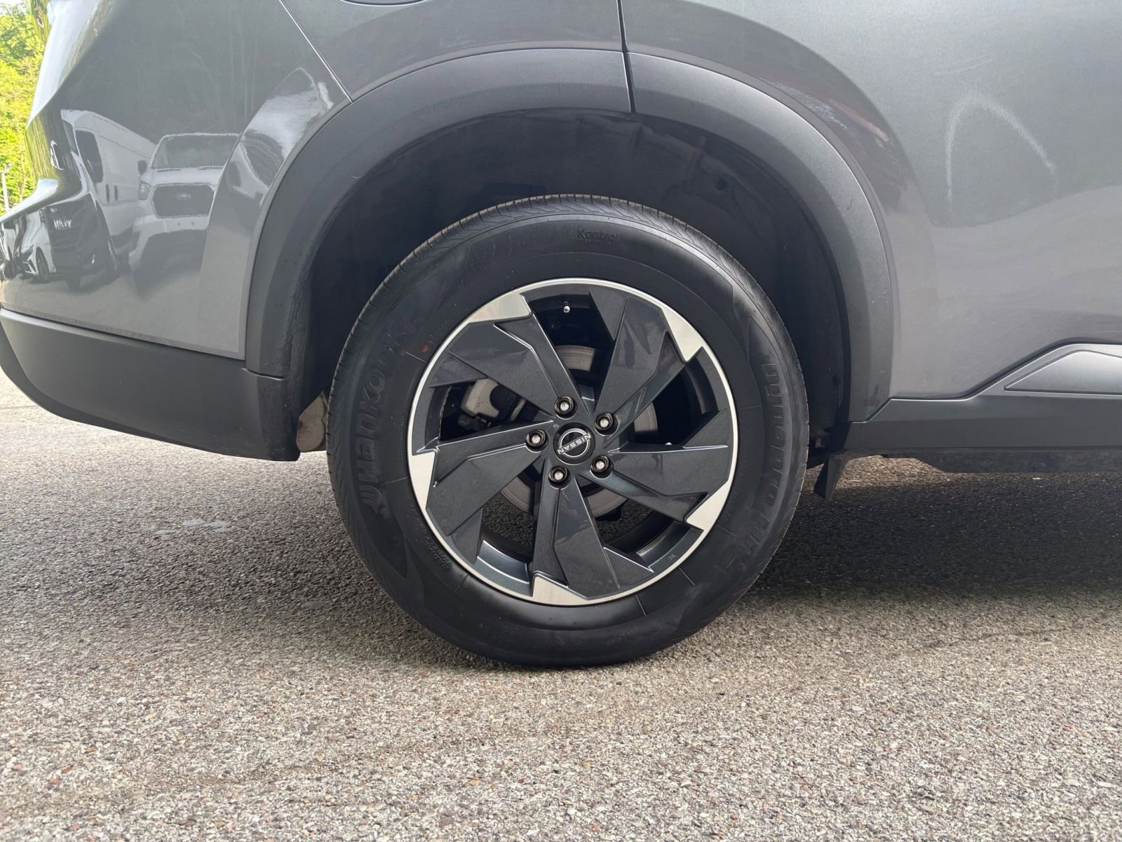 Thumbnail: 2025 Nissan Rogue - 32