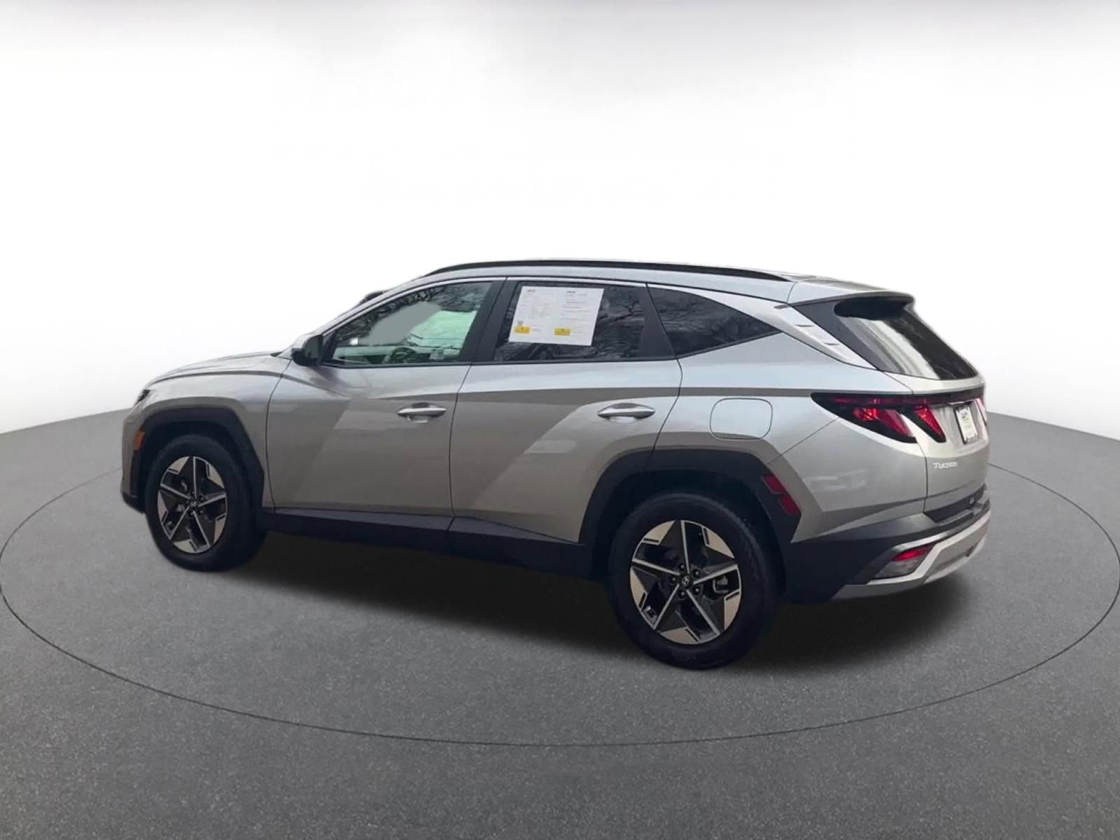 Thumbnail: 2025 Hyundai Tucson - 10