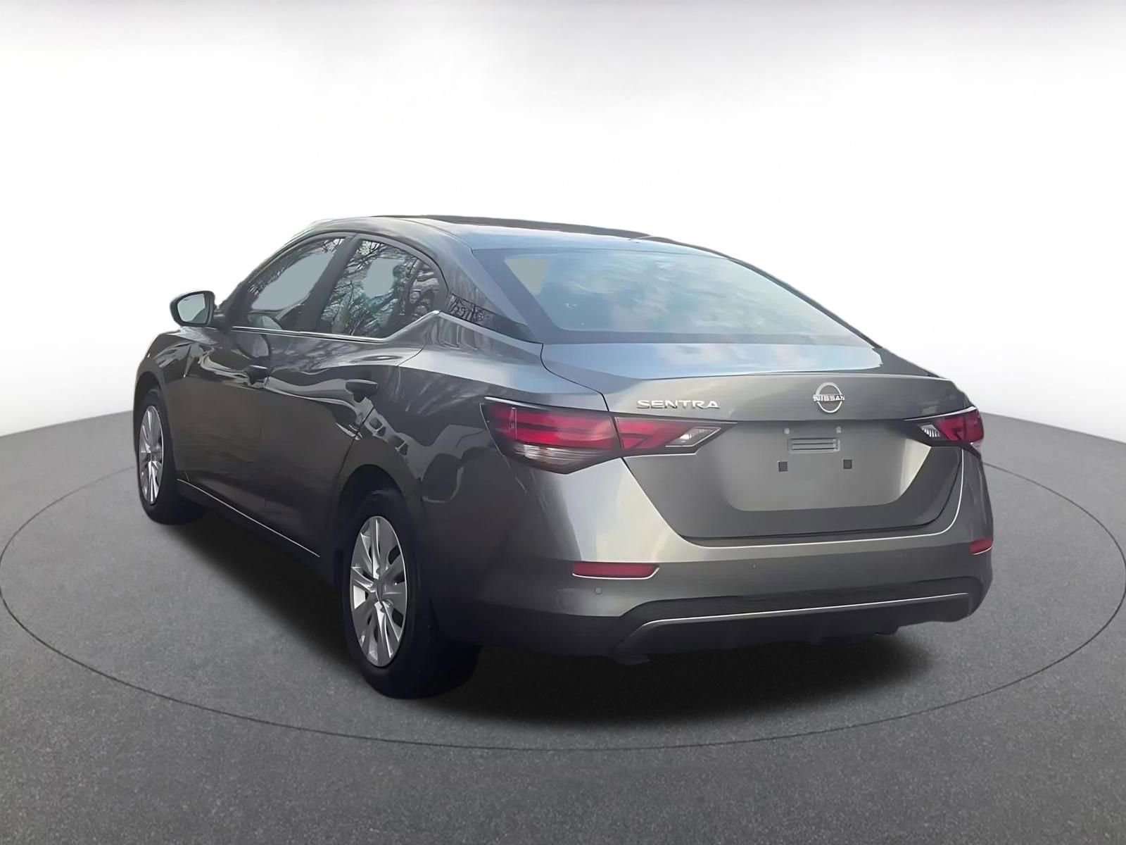 Thumbnail: 2025 Nissan Sentra - 11