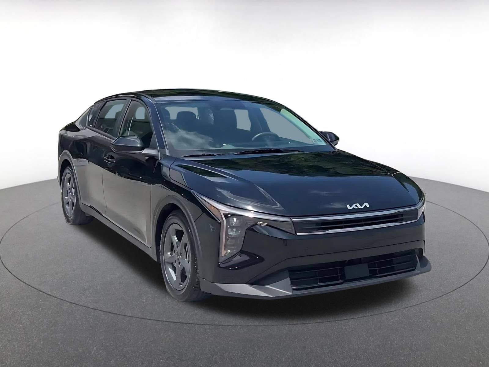 Thumbnail: 2025 Kia K4 - 3