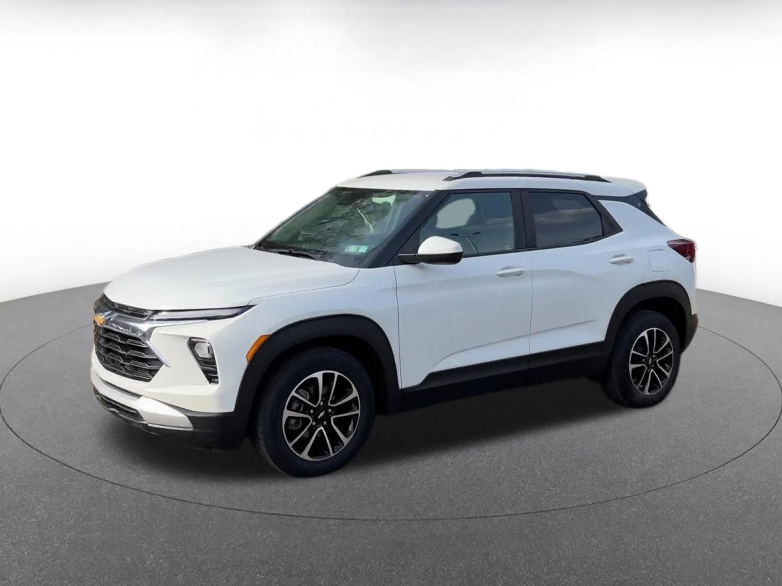 Thumbnail: 2025 Chevrolet TrailBlazer - 8