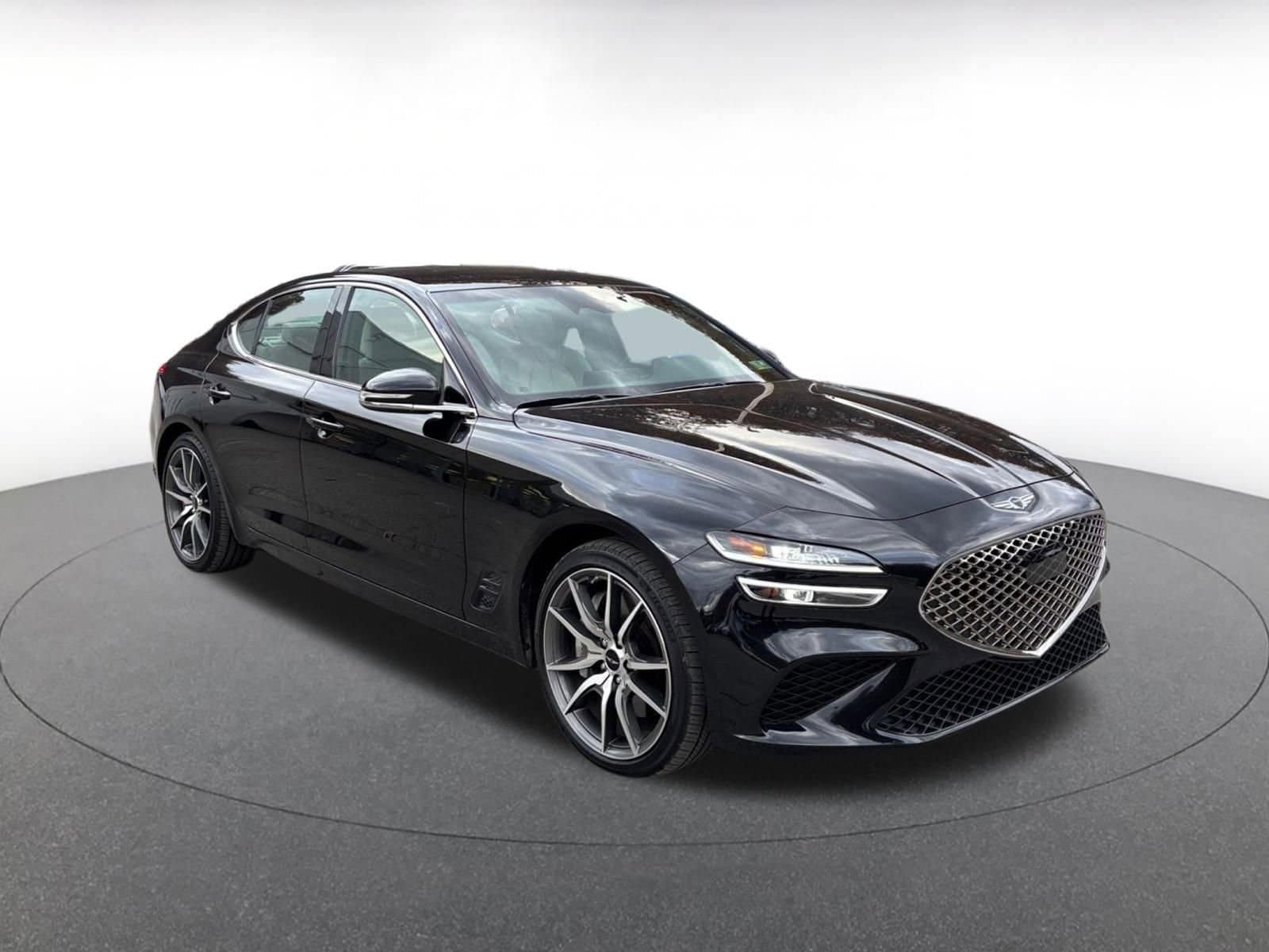 2025 GENESIS G70