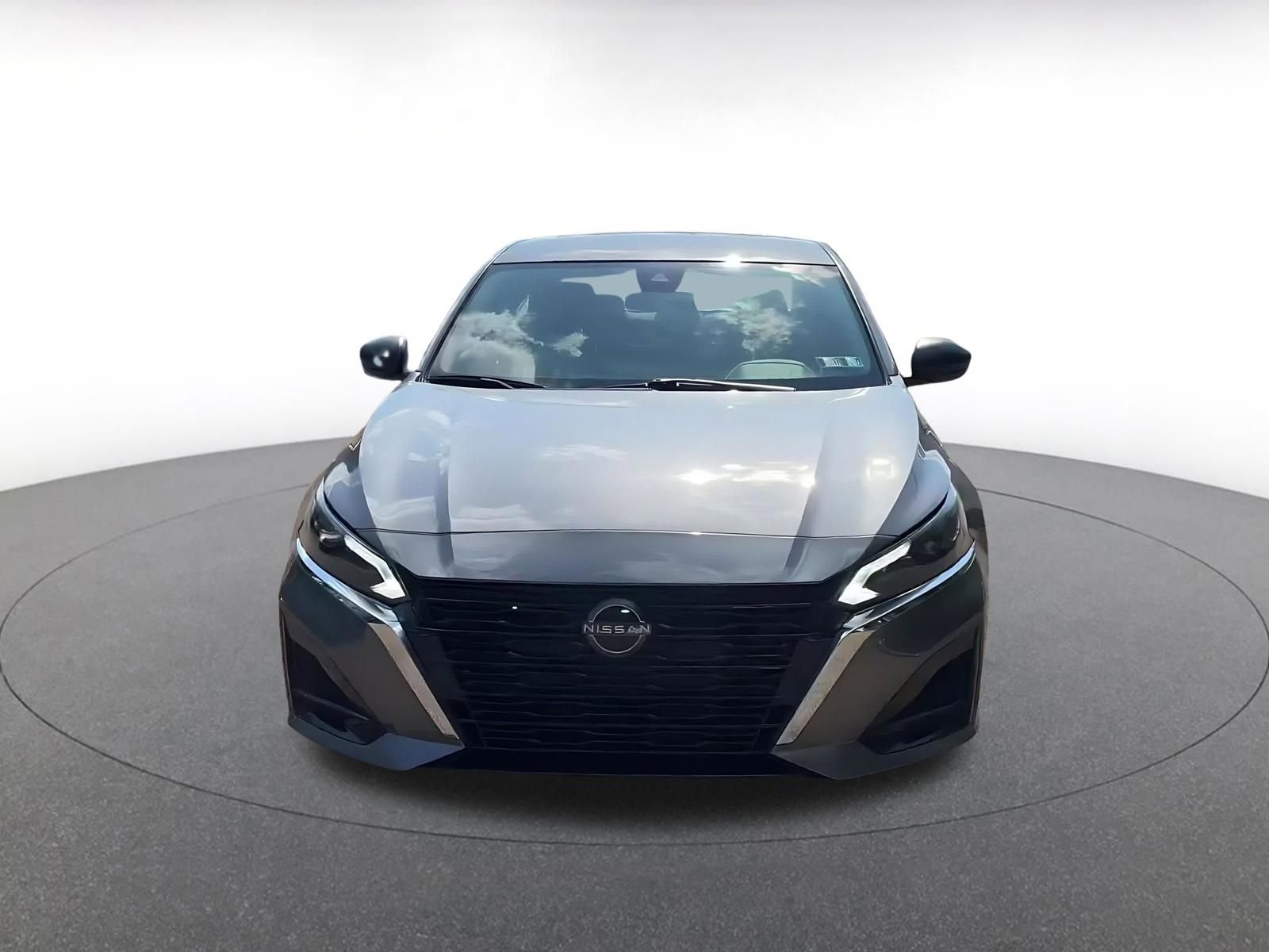 Thumbnail: 2025 Nissan Altima - 4