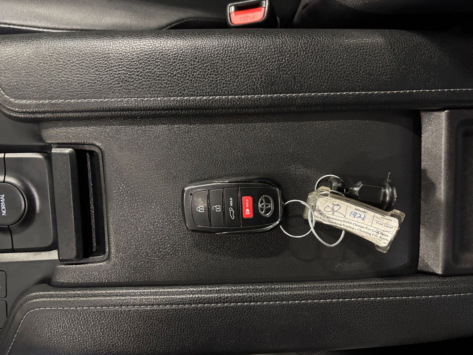 Thumbnail: 2025 Toyota Grand Highlander - 24