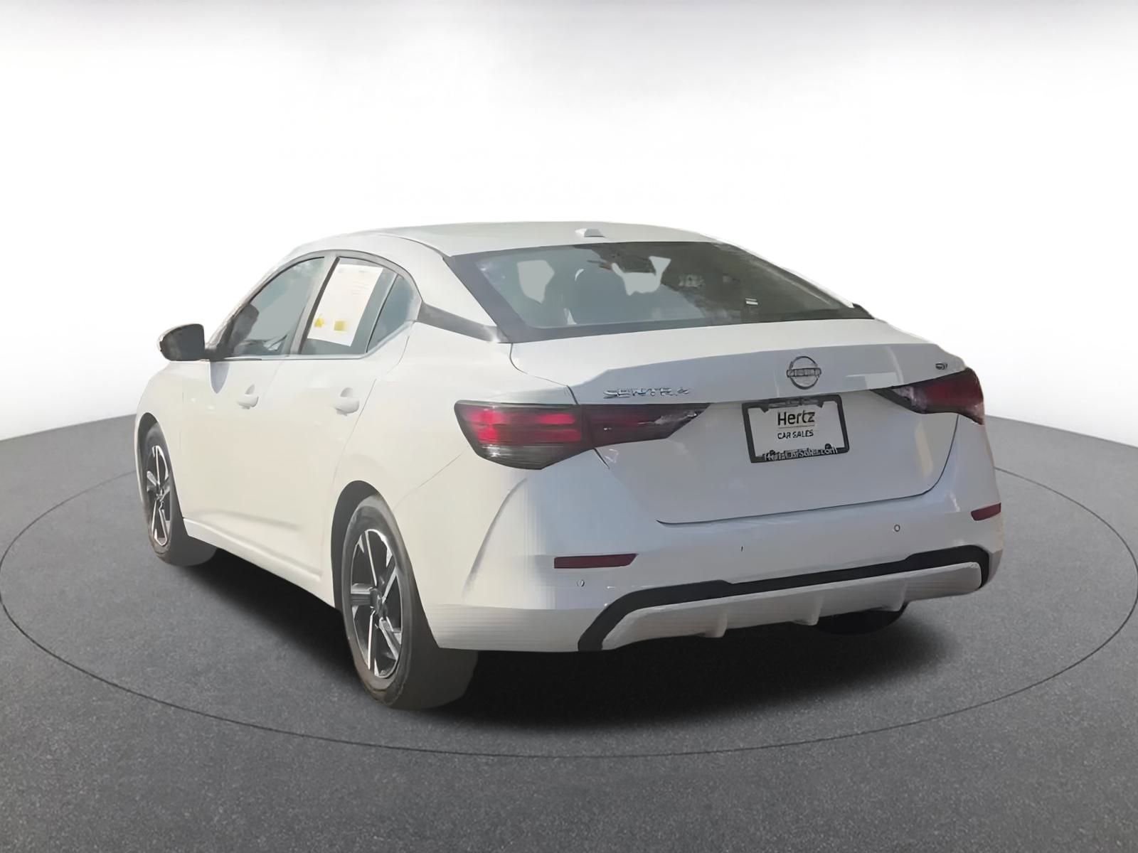 Thumbnail: 2024 Nissan Sentra - 11