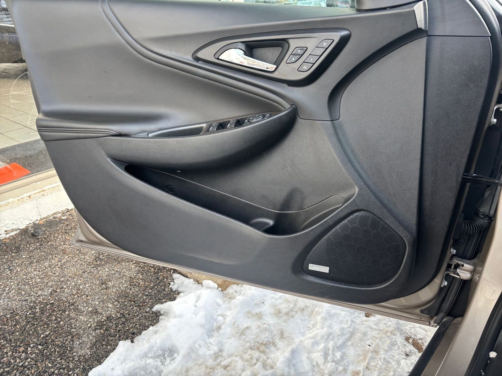 Thumbnail: 2024 Chevrolet Malibu - 20