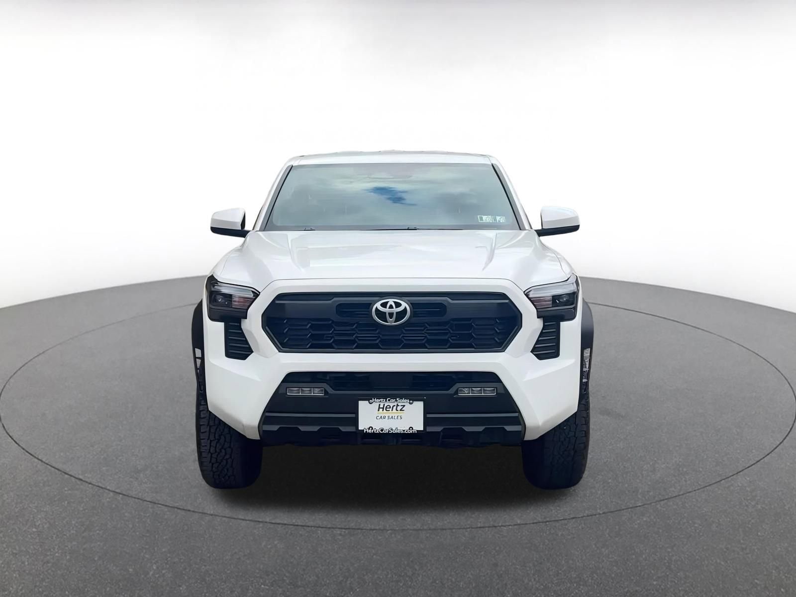 Thumbnail: 2025 Toyota Tacoma - 4