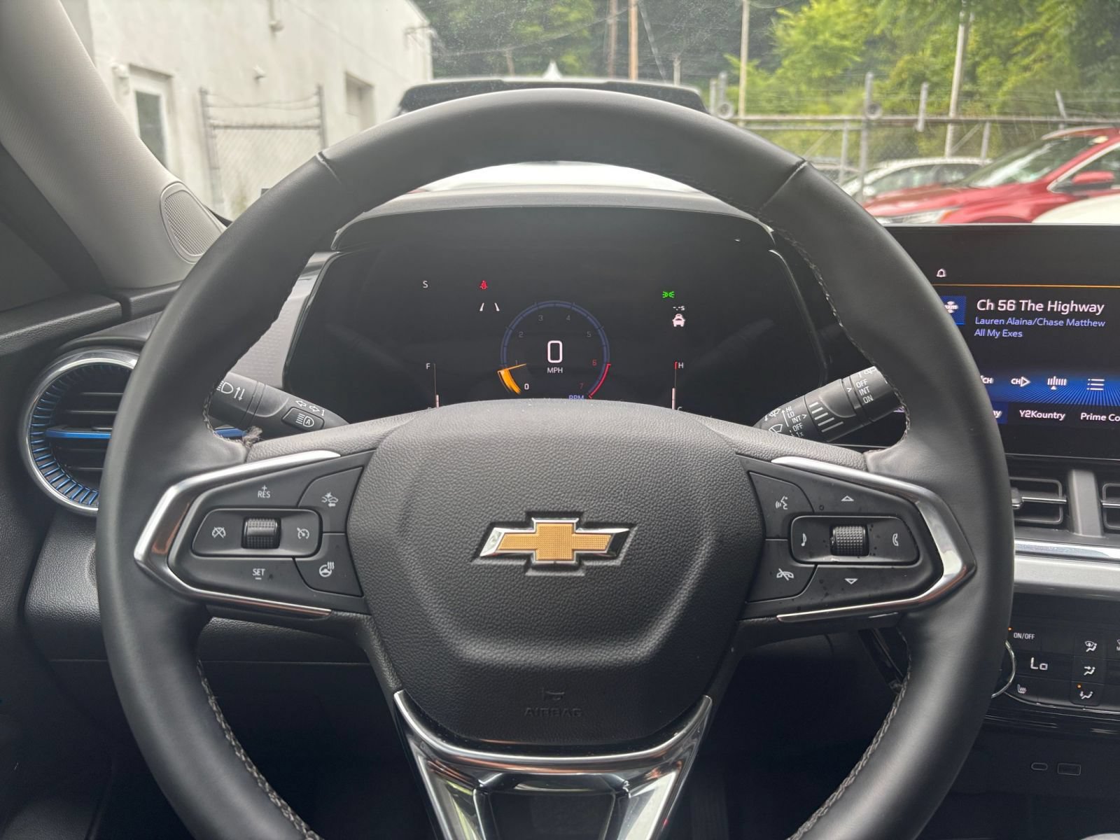 Thumbnail: 2025 Chevrolet Trax - 23