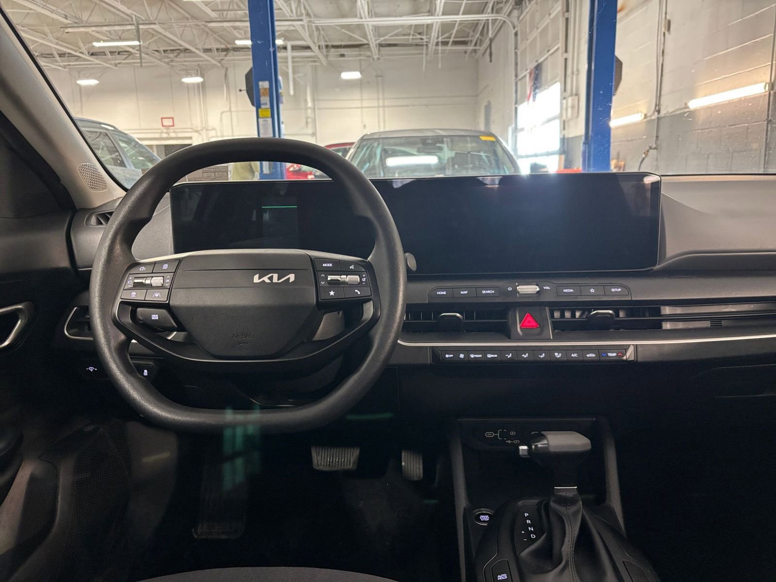 Thumbnail: 2025 Kia K4 - 33