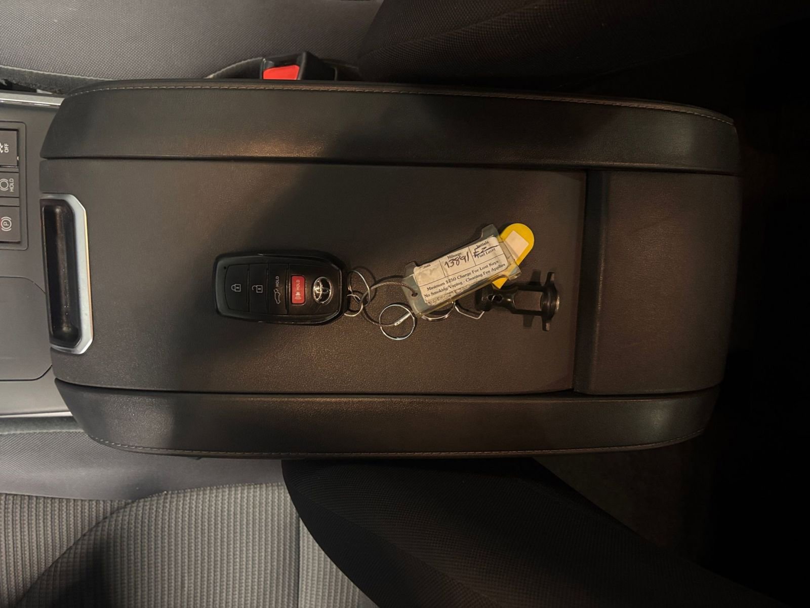 Thumbnail: 2025 Toyota Highlander - 23