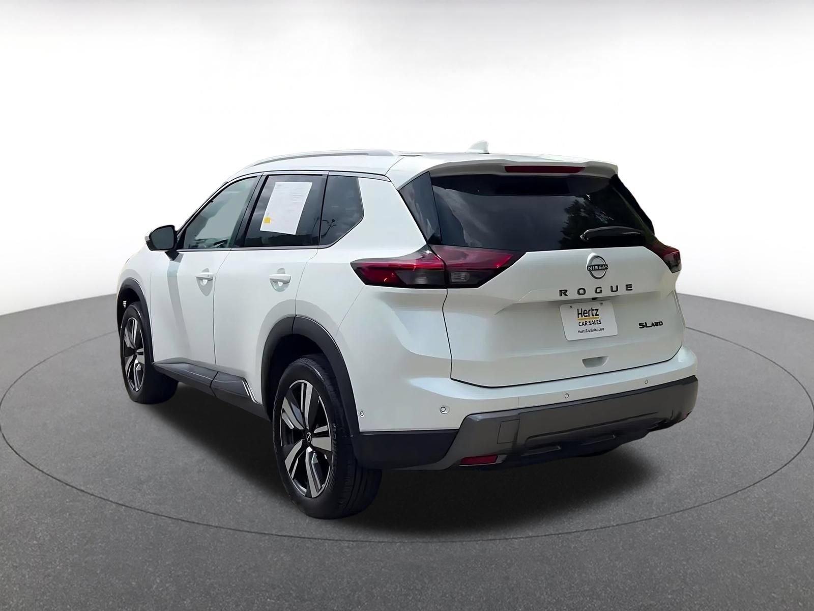 Thumbnail: 2026 Nissan Rogue - 11