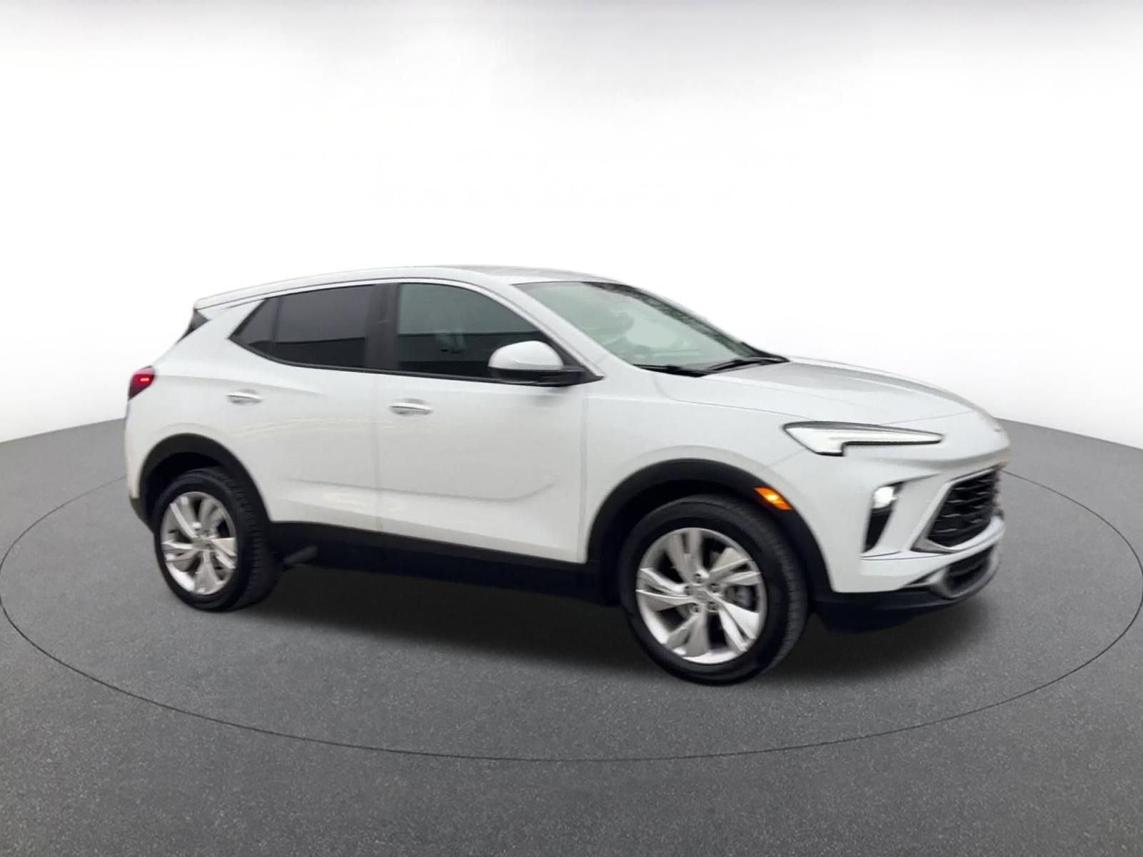 Thumbnail: 2025 Buick Encore GX - 2