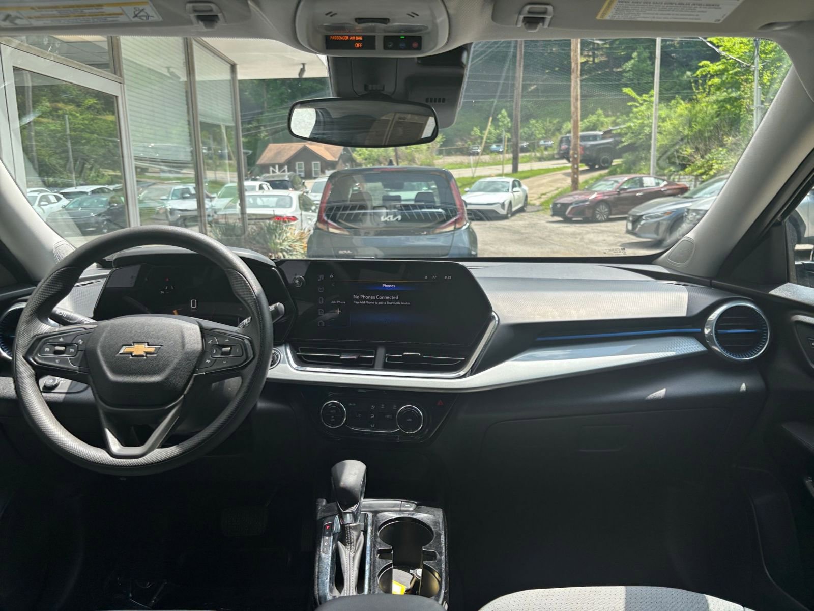 Thumbnail: 2025 Chevrolet Trax - 33