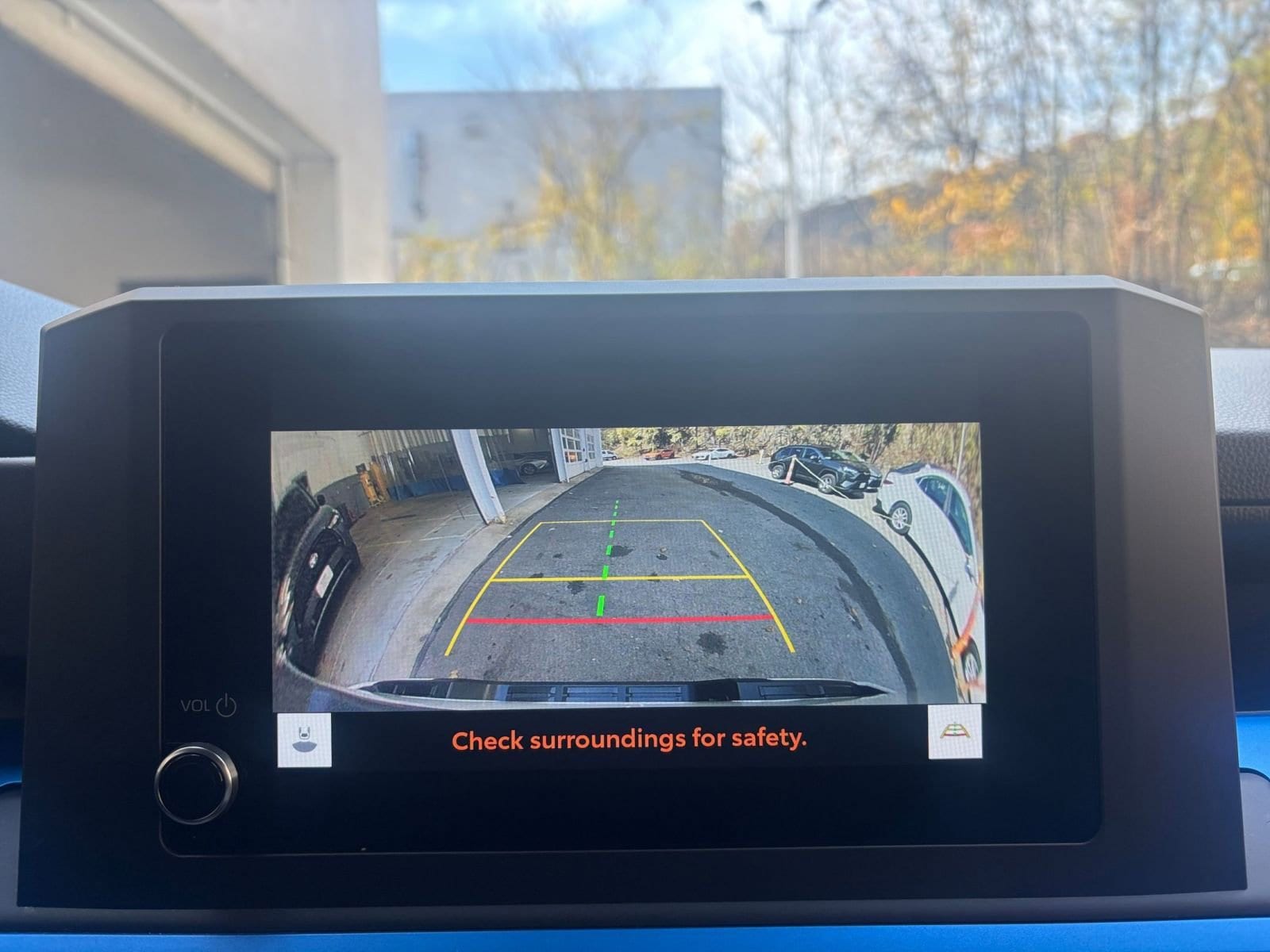 Thumbnail: 2025 Toyota Tacoma - 17