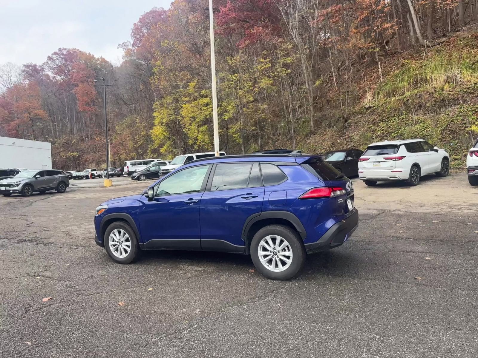 Thumbnail: 2025 Toyota Corolla Cross - 14