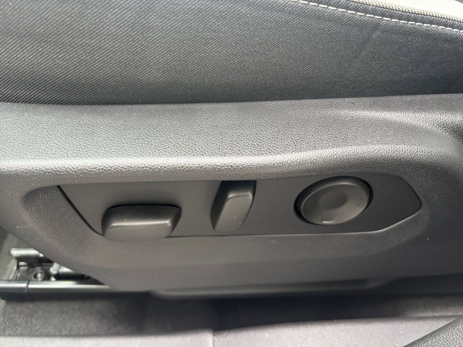 Thumbnail: 2024 Buick Envision - 23