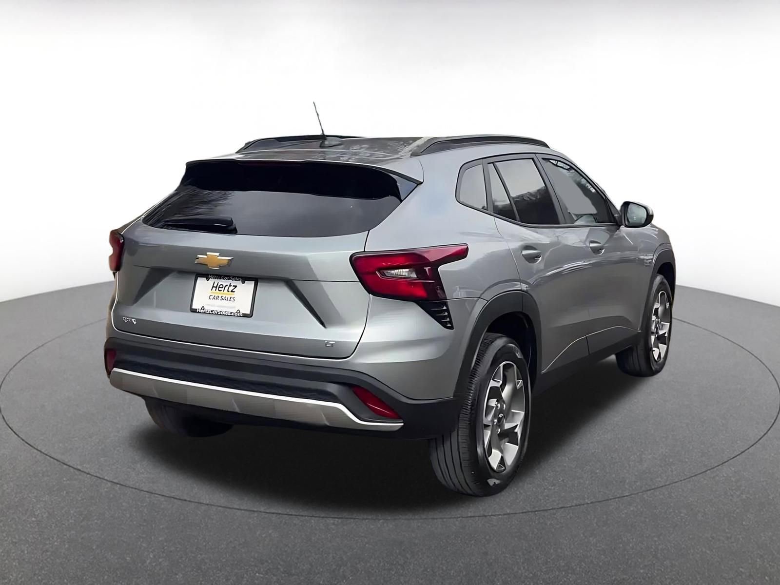 Thumbnail: 2025 Chevrolet Trax - 14