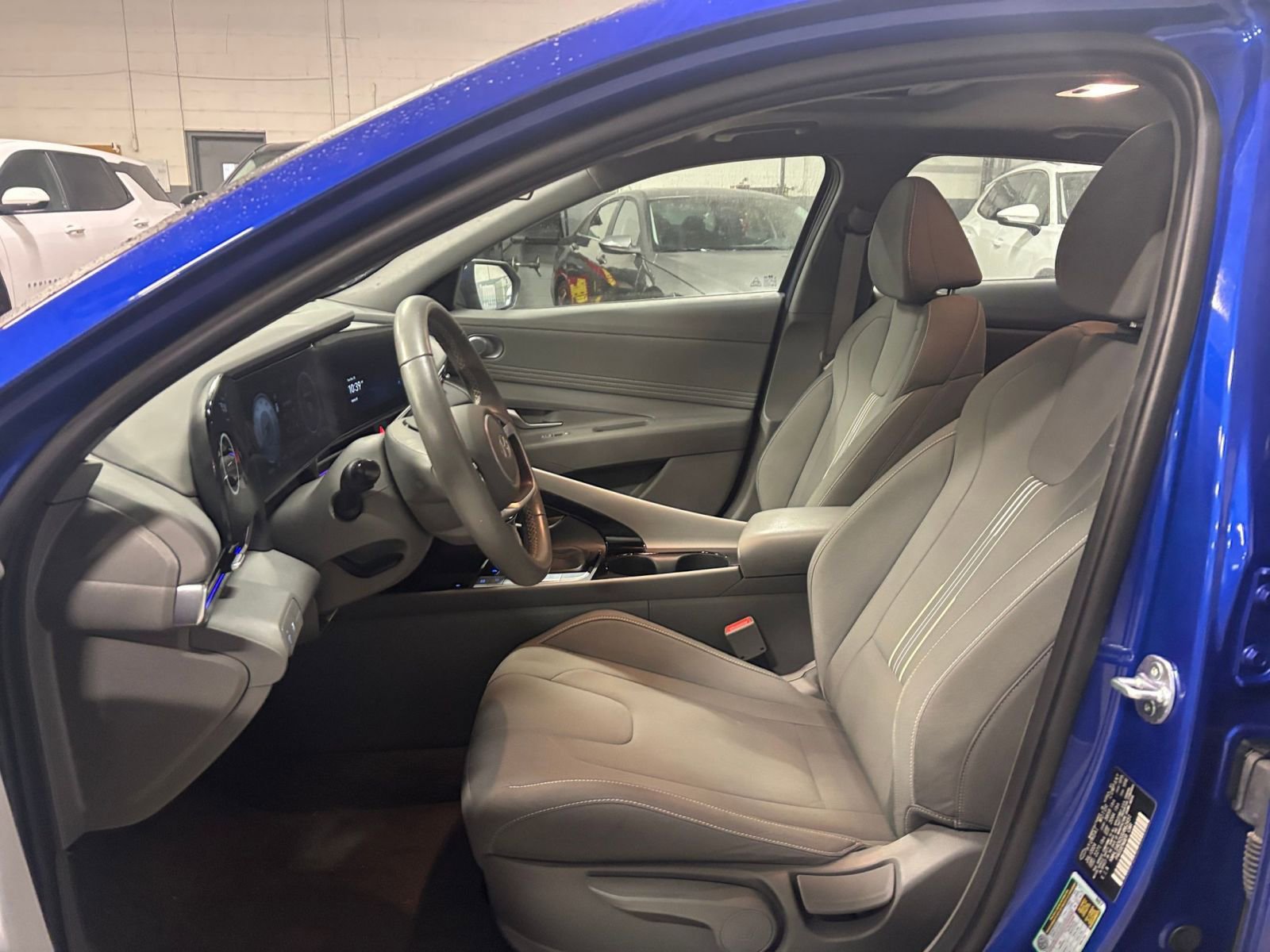 Thumbnail: 2025 Hyundai Elantra - 35