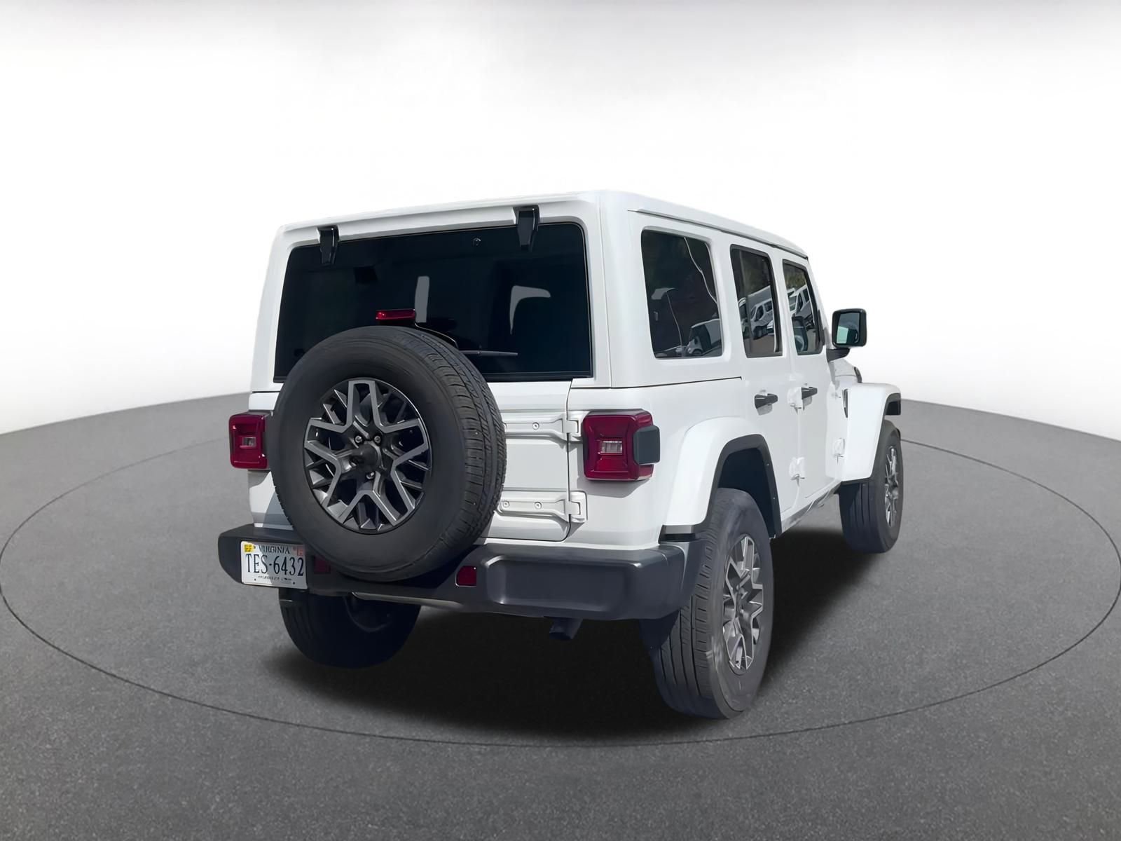 Thumbnail: 2025 Jeep Wrangler - 15
