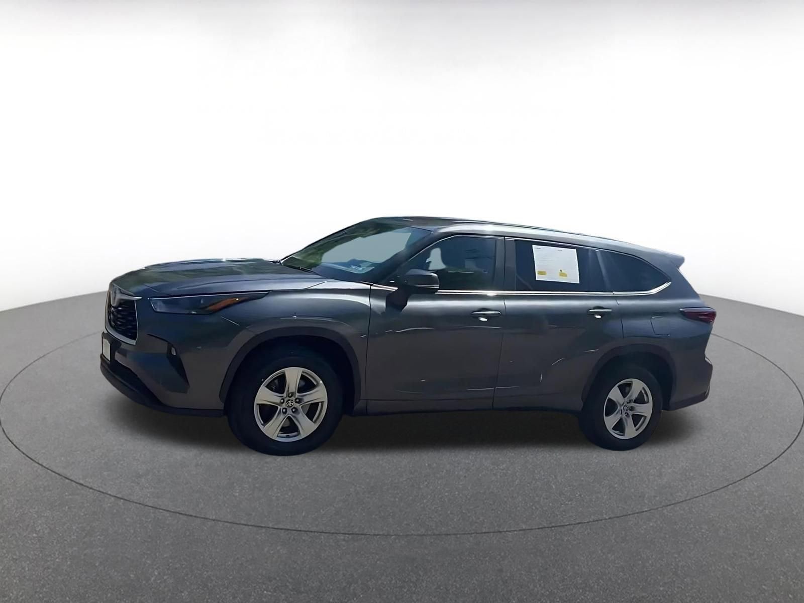 Thumbnail: 2025 Toyota Highlander - 8