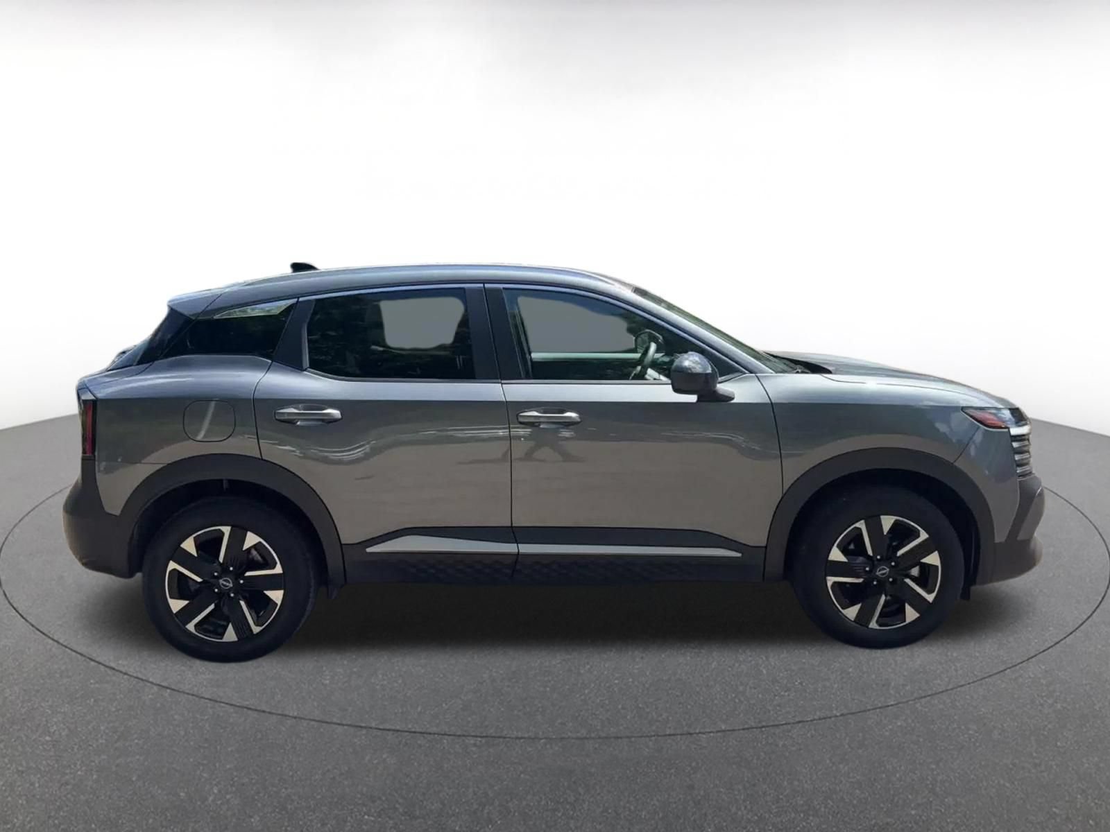 Thumbnail: 2026 Nissan Kicks - 13