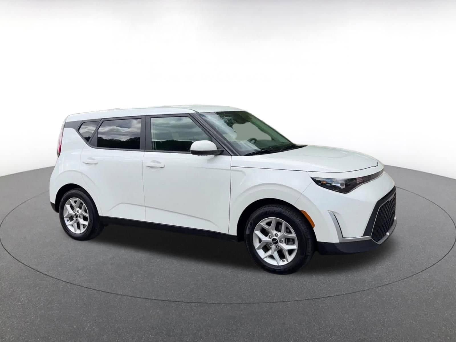 Thumbnail: 2025 Kia Soul - 2