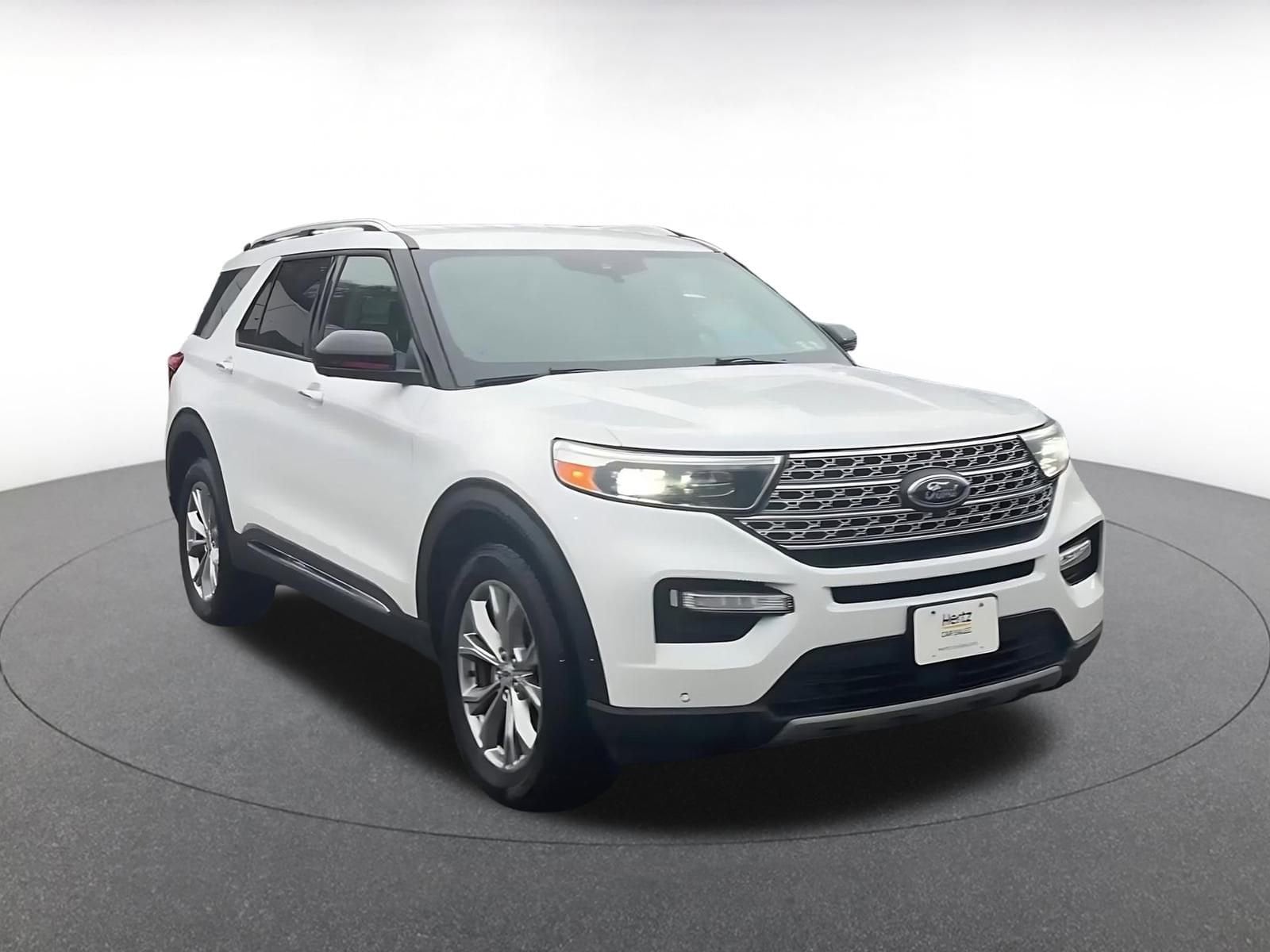 Thumbnail: 2023 Ford Explorer - 3
