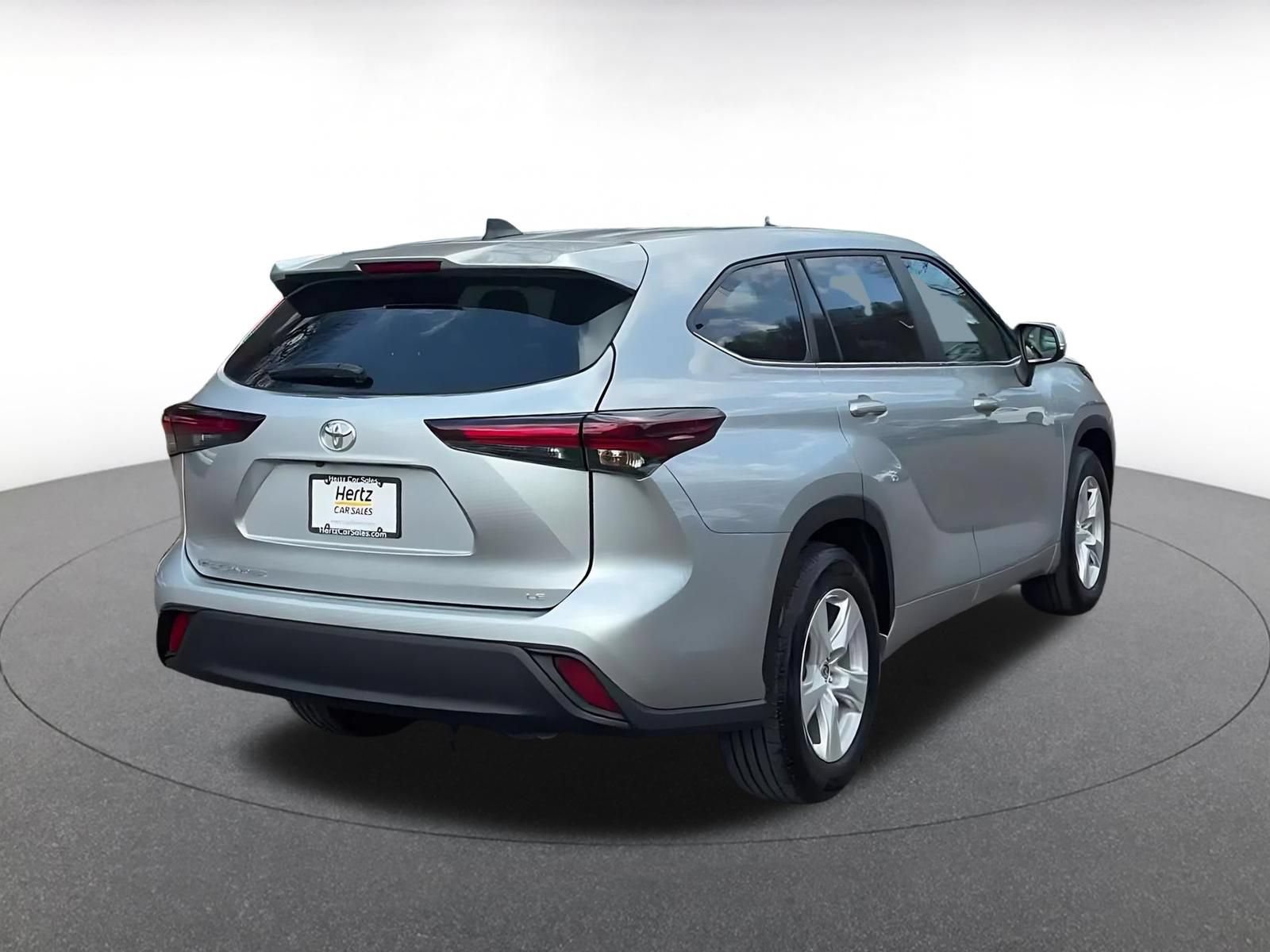 Thumbnail: 2025 Toyota Highlander - 10
