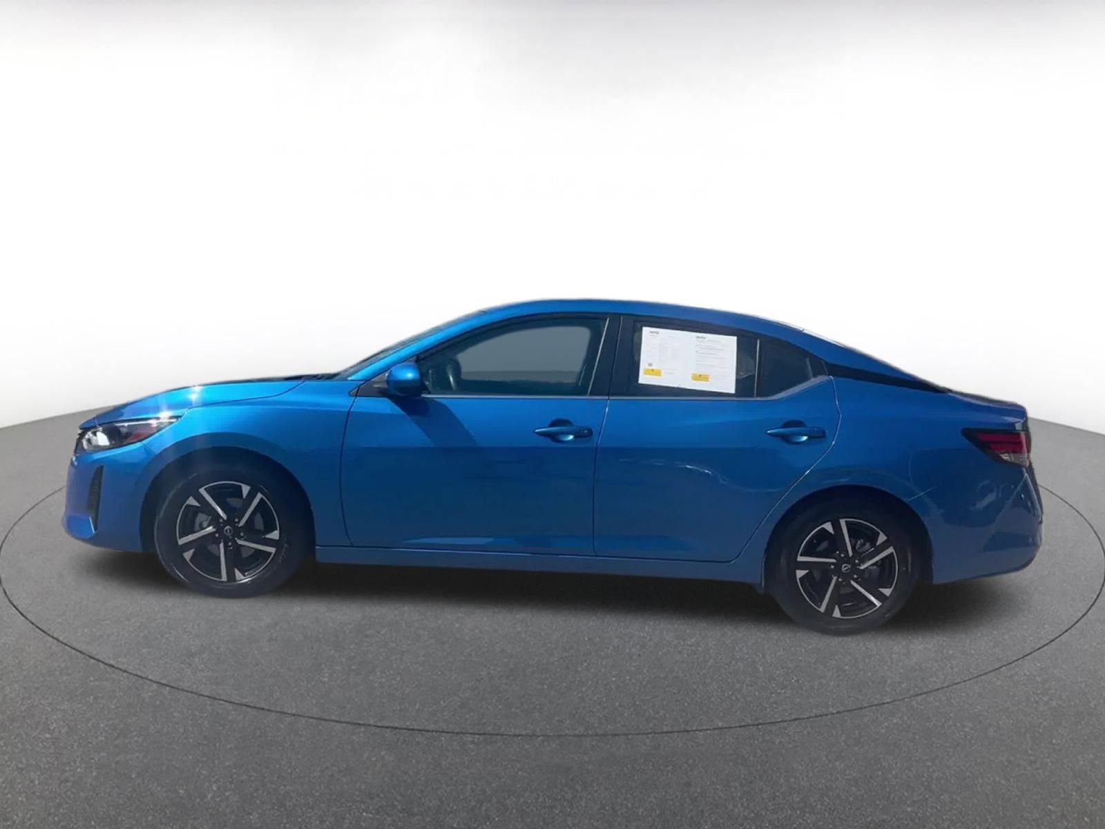 Thumbnail: 2024 Nissan Sentra - 9