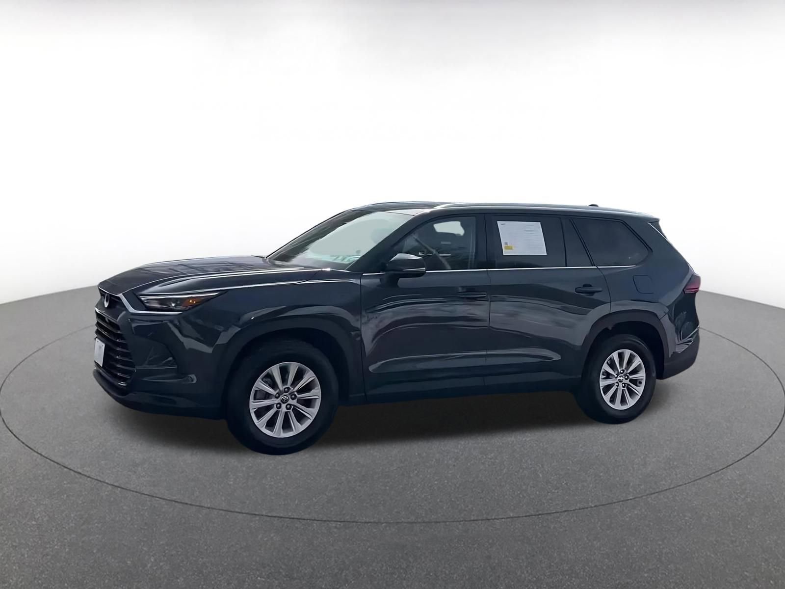 Thumbnail: 2025 Toyota Grand Highlander - 8