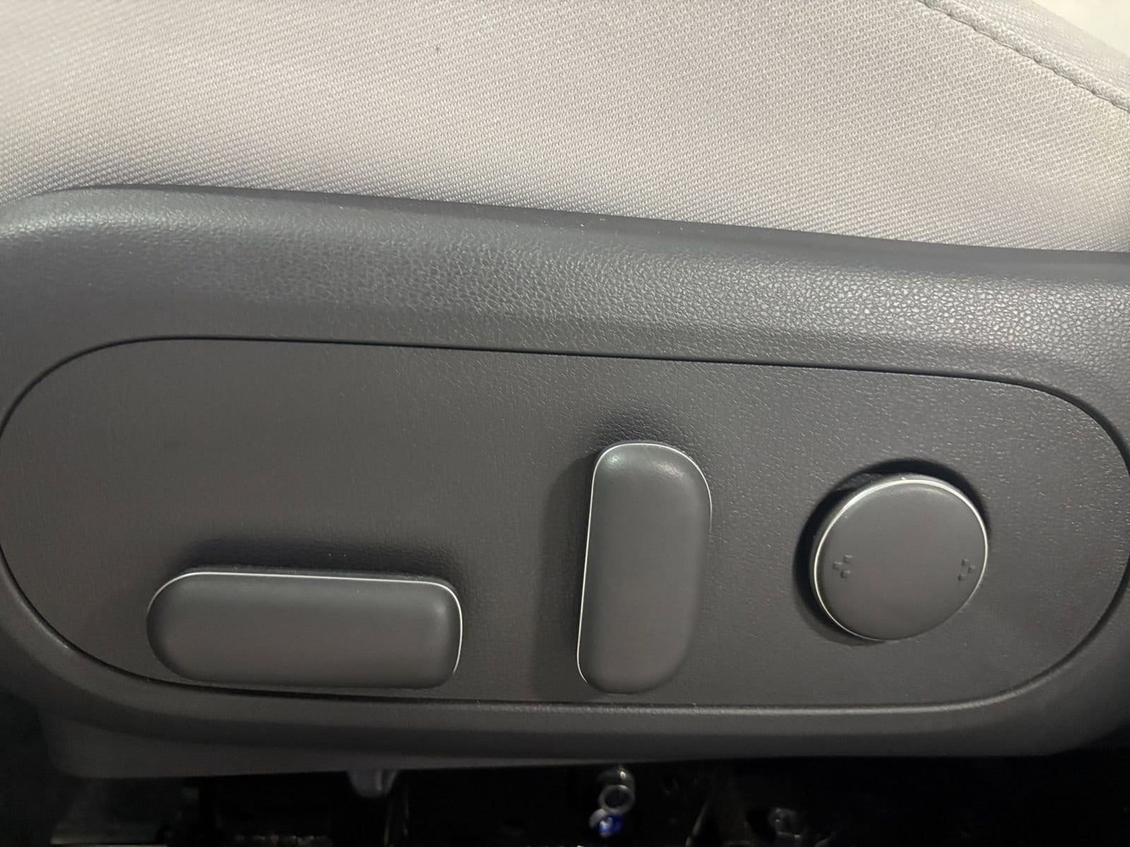 Thumbnail: 2025 Hyundai Kona - 23