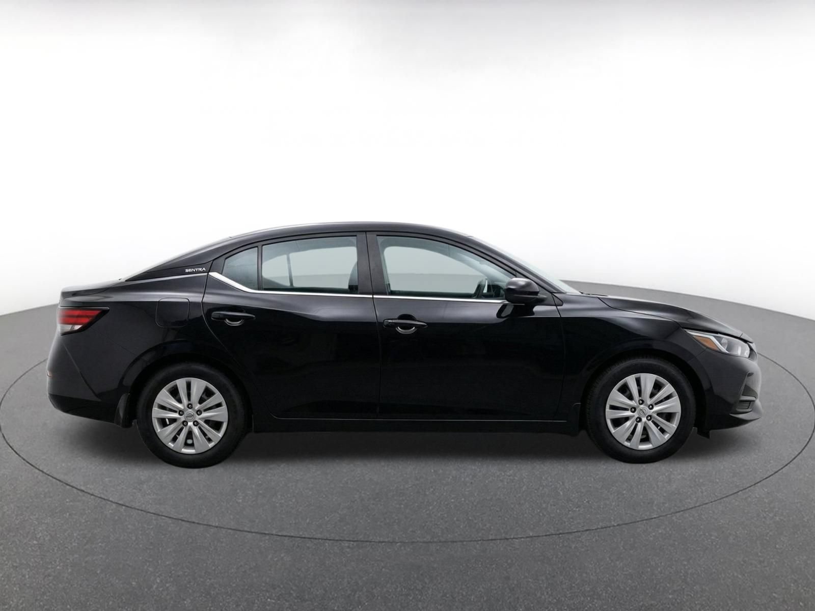 Thumbnail: 2025 Nissan Sentra - 10