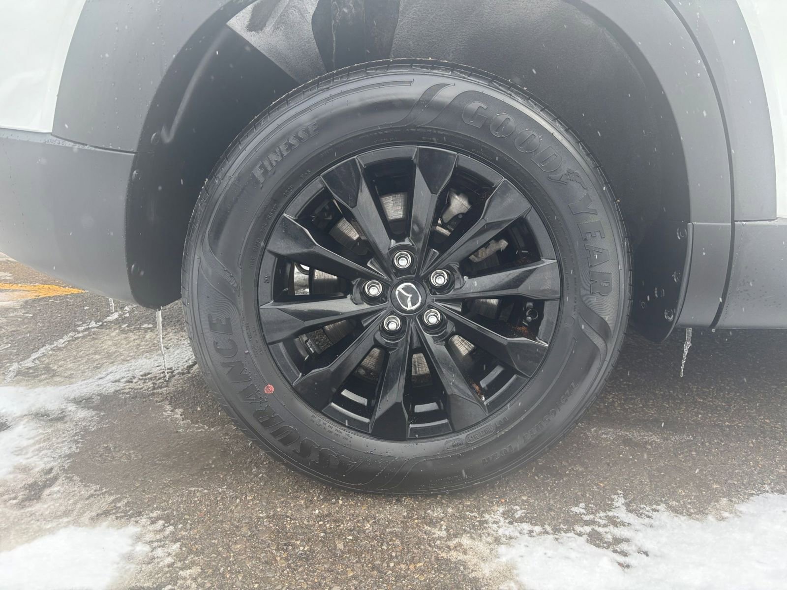 Thumbnail: 2025 Mazda CX-50 - 31