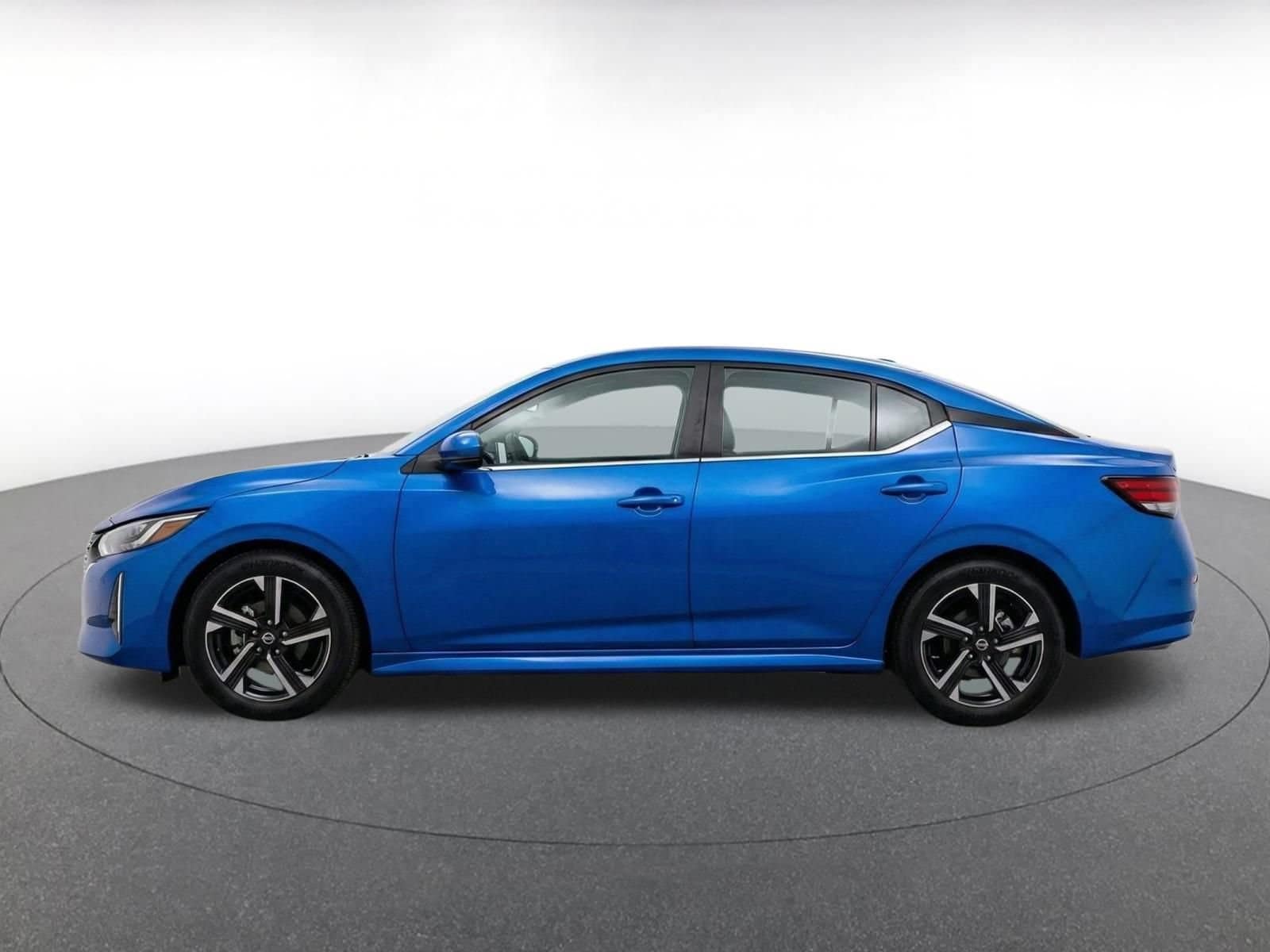 Thumbnail: 2025 Nissan Sentra - 4