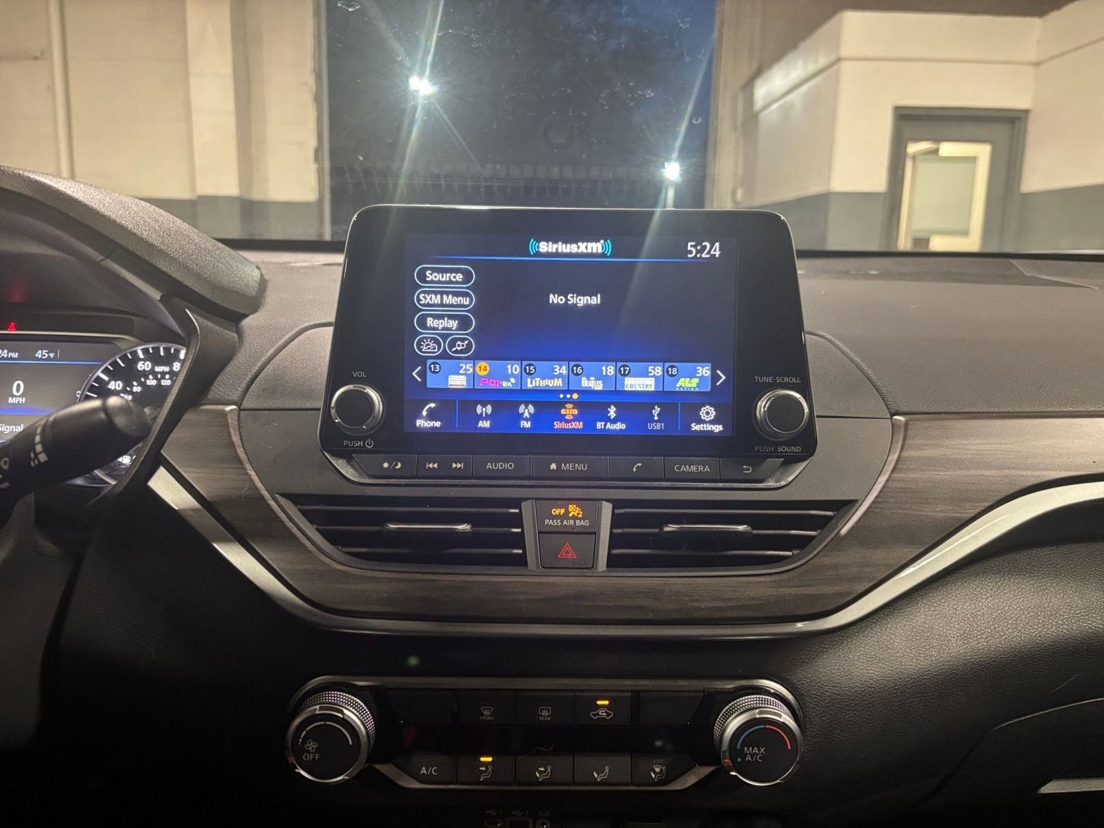 Thumbnail: 2025 Nissan Altima - 18