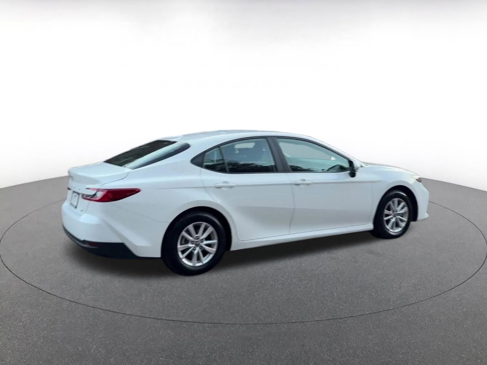 Thumbnail: 2025 Toyota Camry - 15