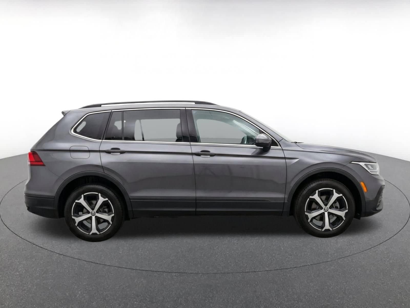 Thumbnail: 2026 Volkswagen Tiguan - 8