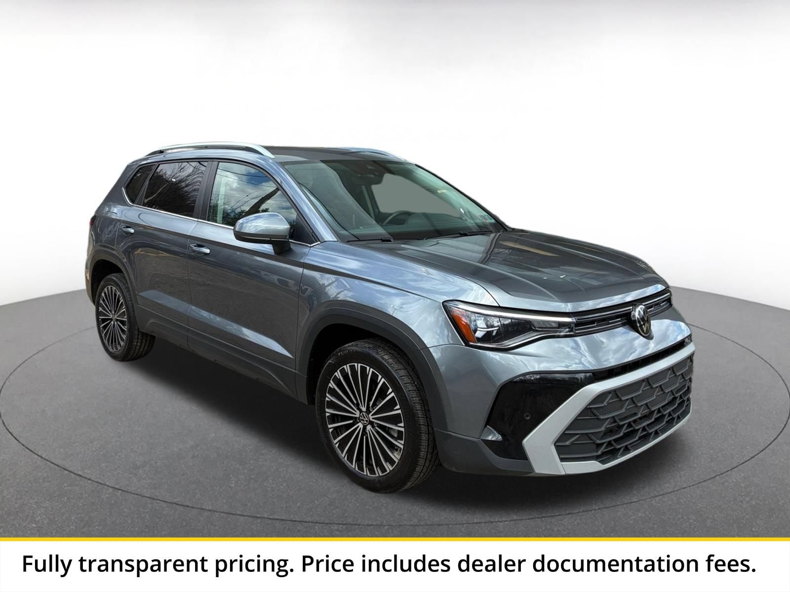 Thumbnail: 2025 Volkswagen Taos - 1